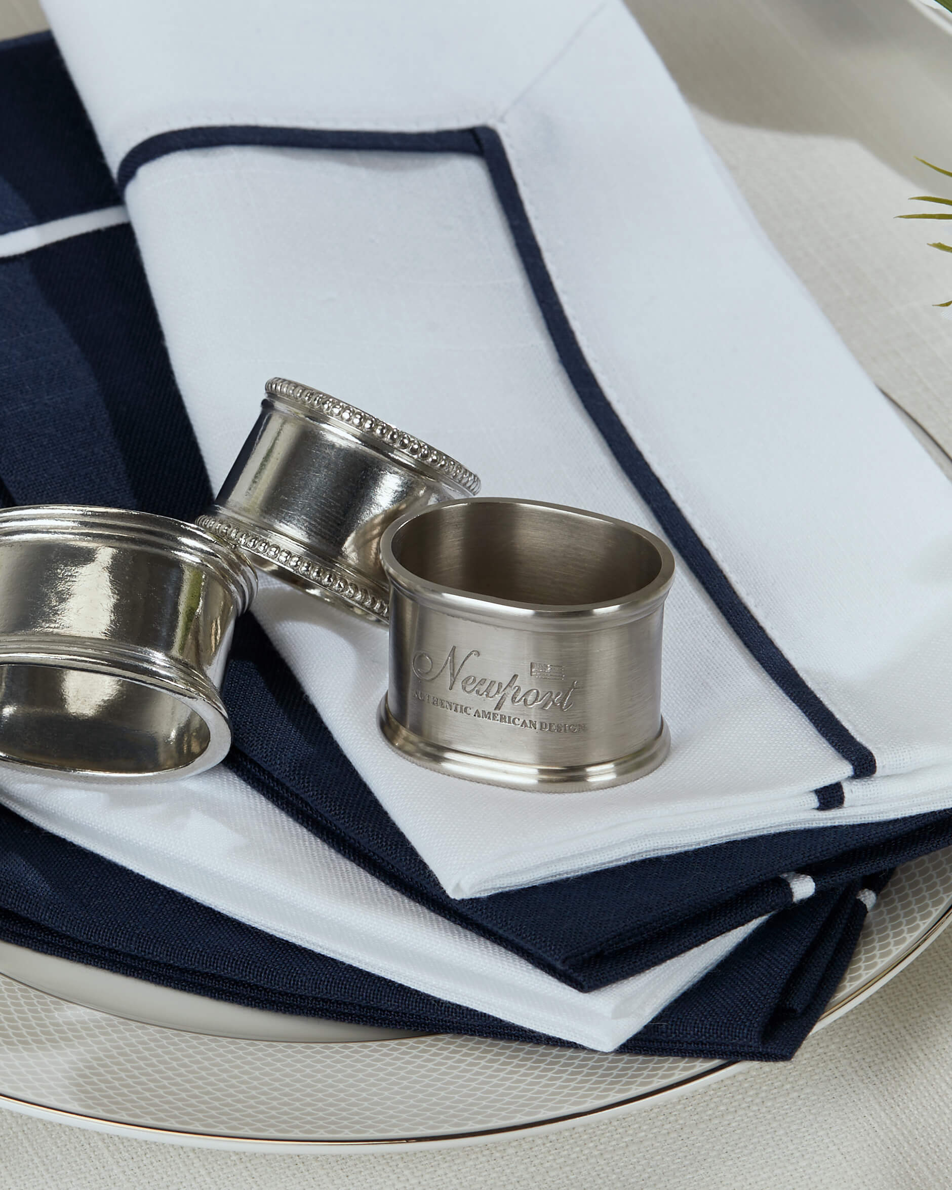 Newport servettring nickel