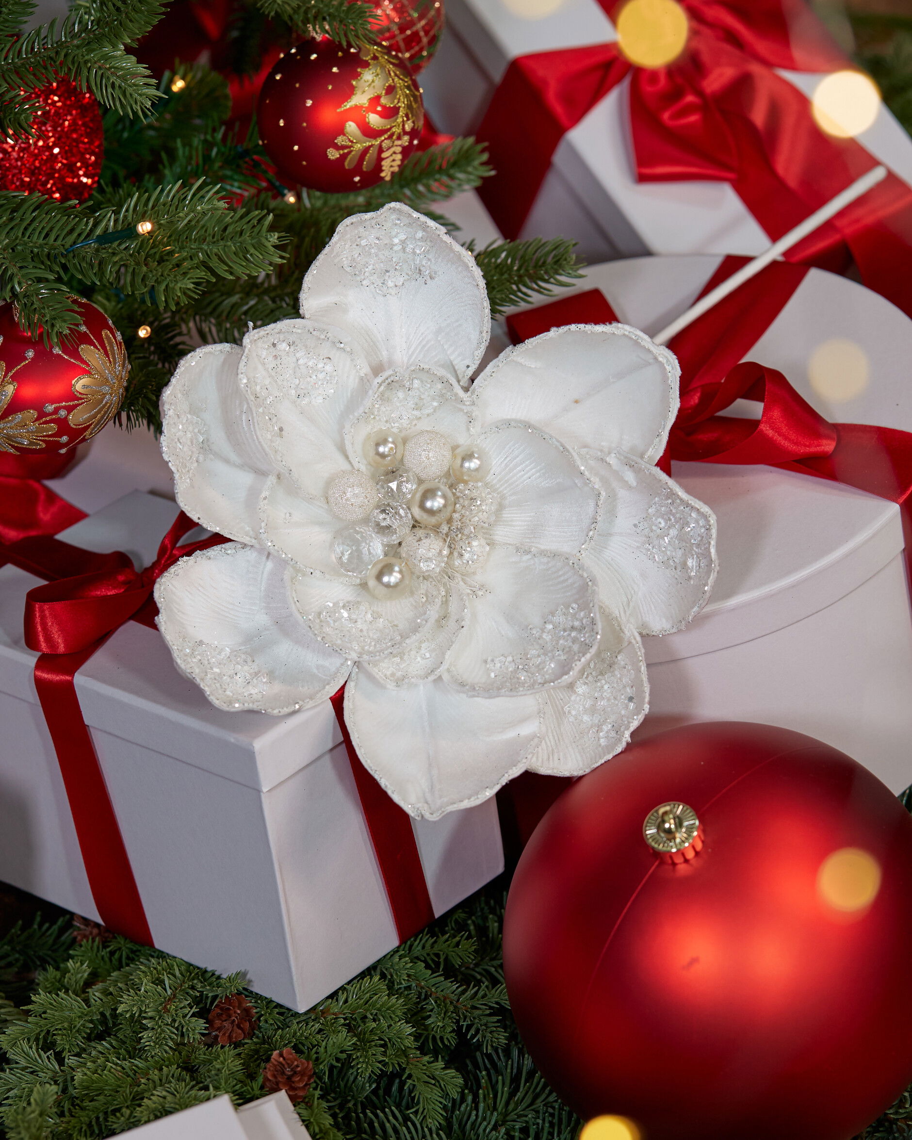 Magnolia Pearl Decorative Branch White