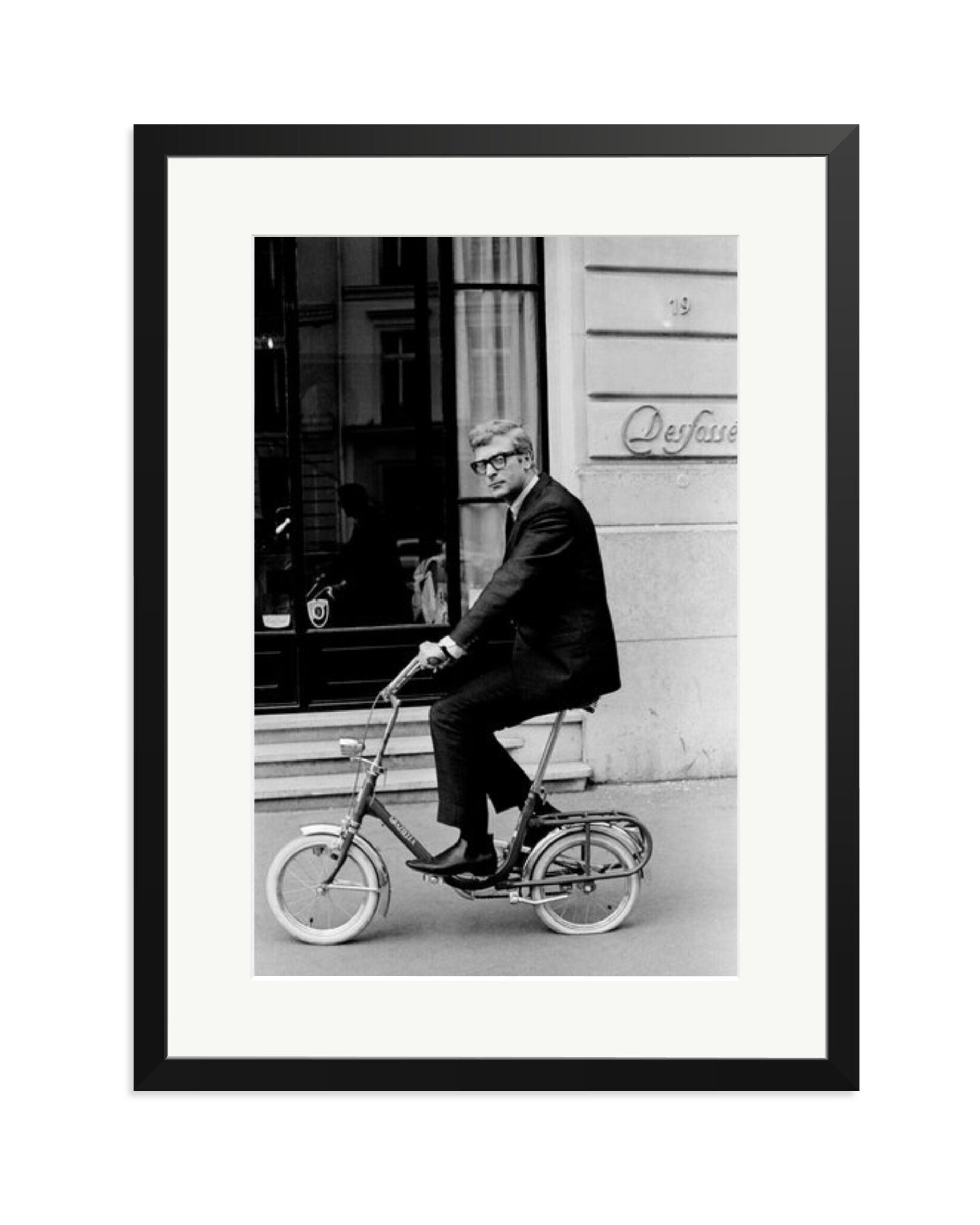 Michael Caine on His Bike Black / XL