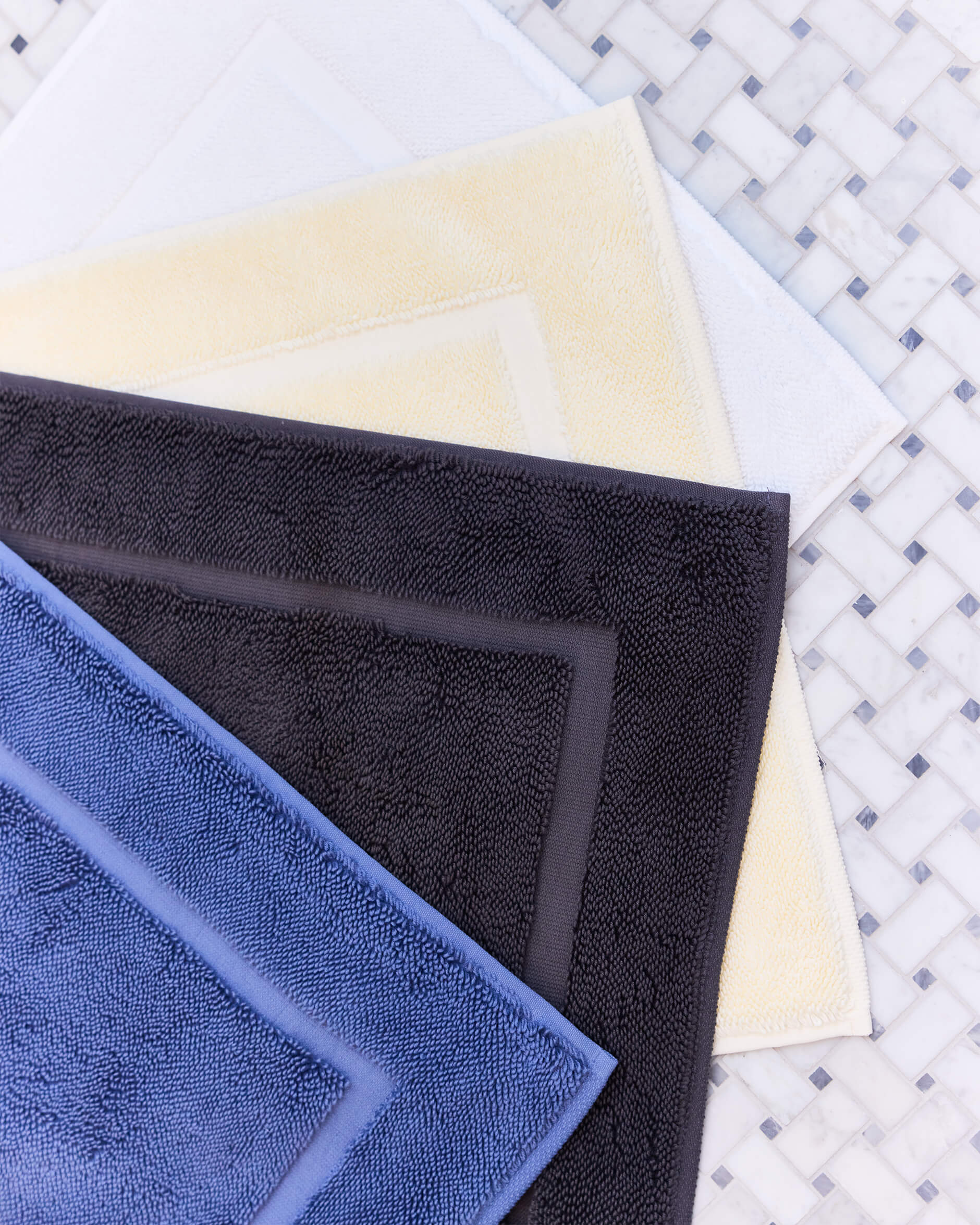 Mayfair badrumsmatta off-white