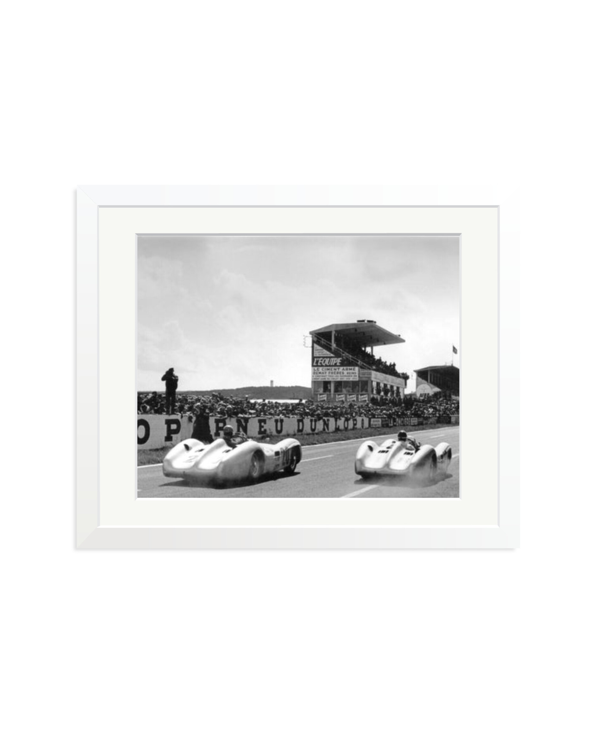 The Miracle Of Reims White / Medium
