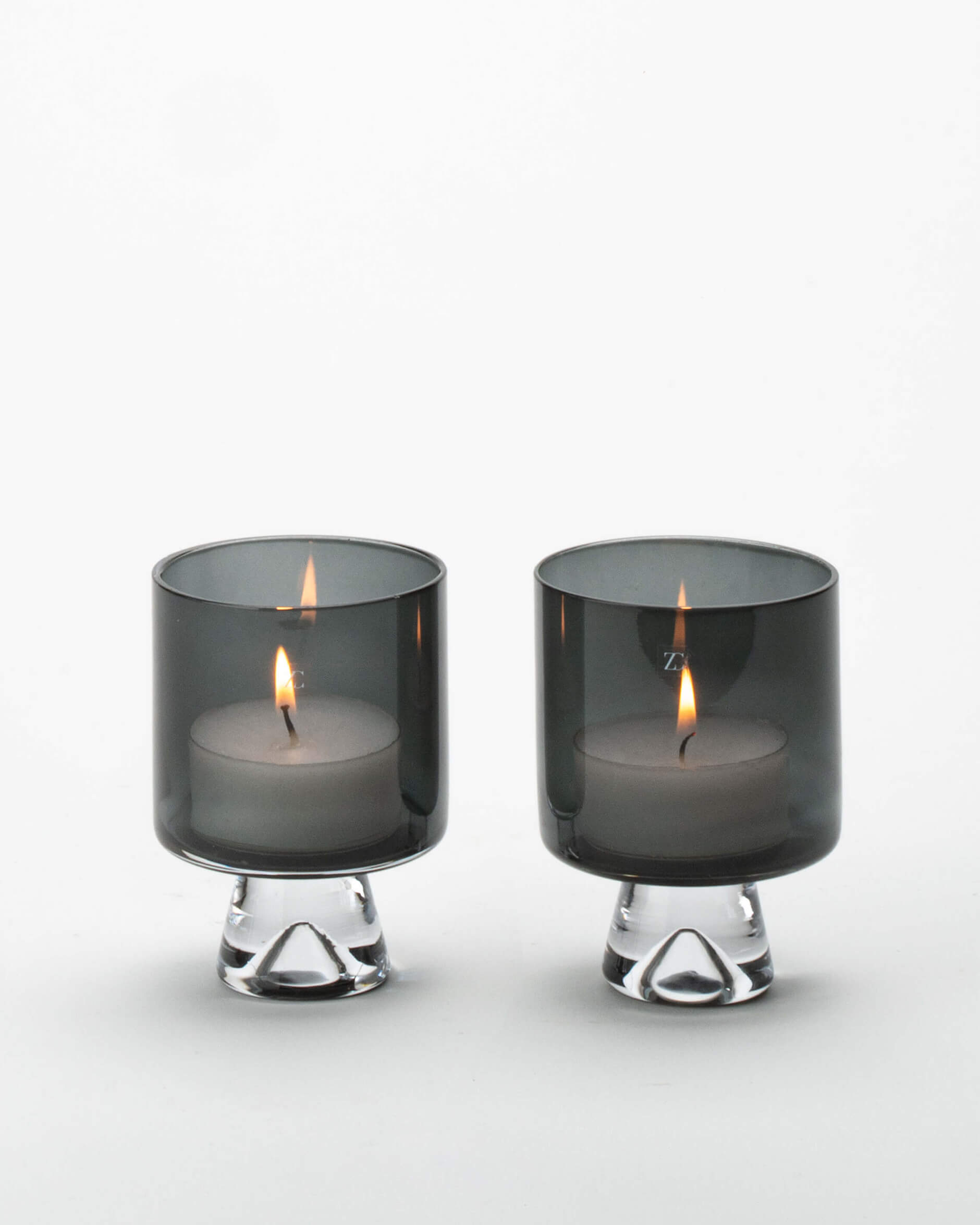 Riley candle smoke gray