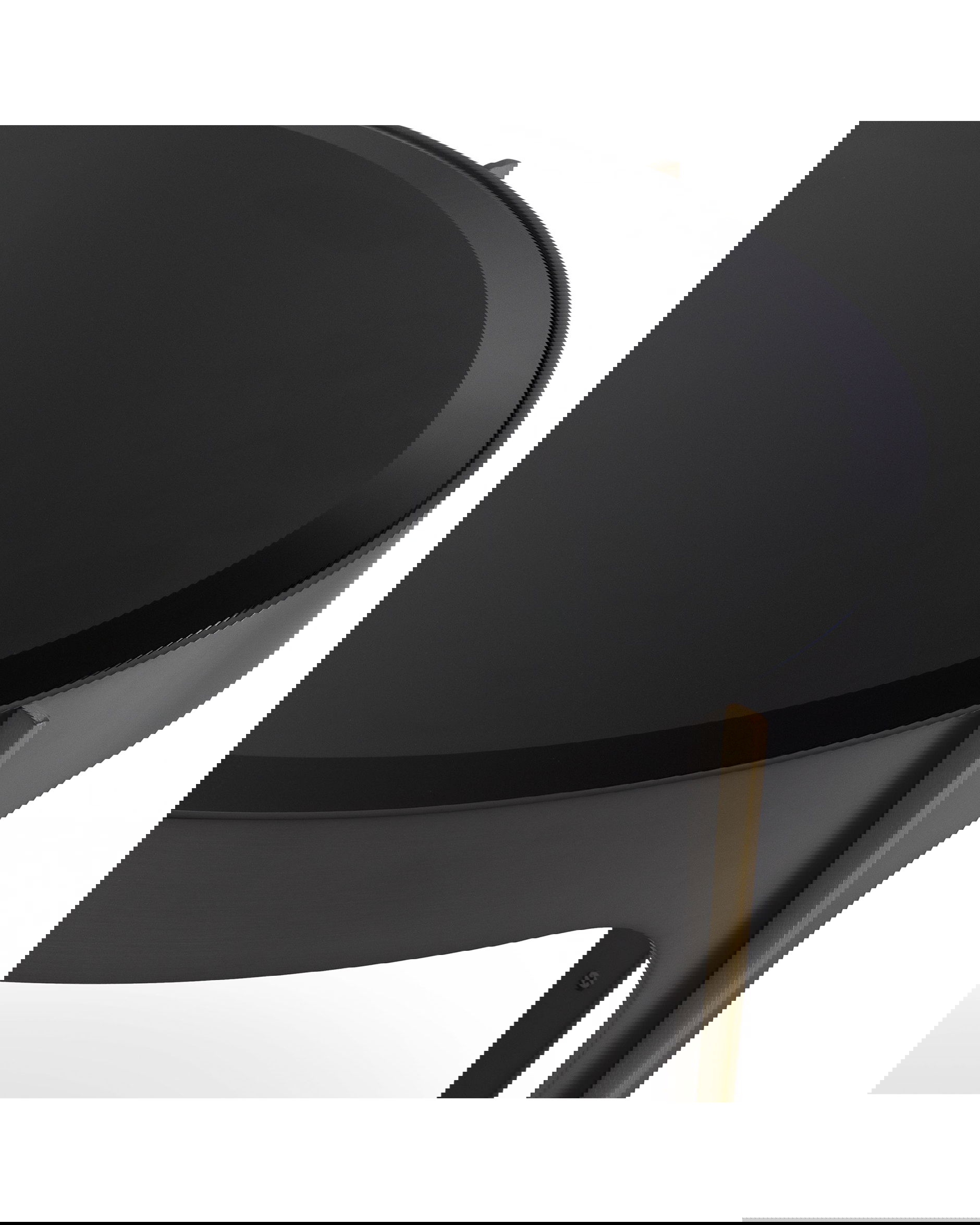 Artemisa sidobord brons