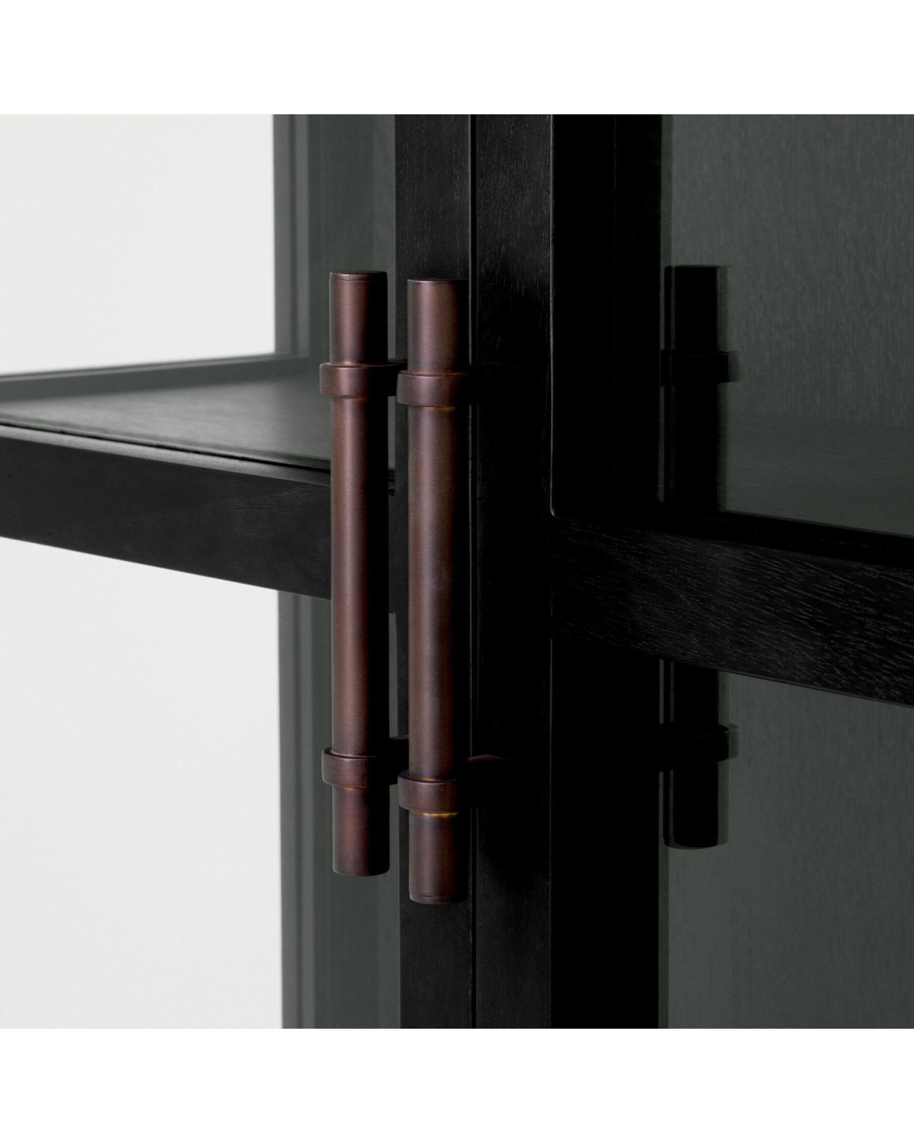 San Bernardino vitrinskåp svart