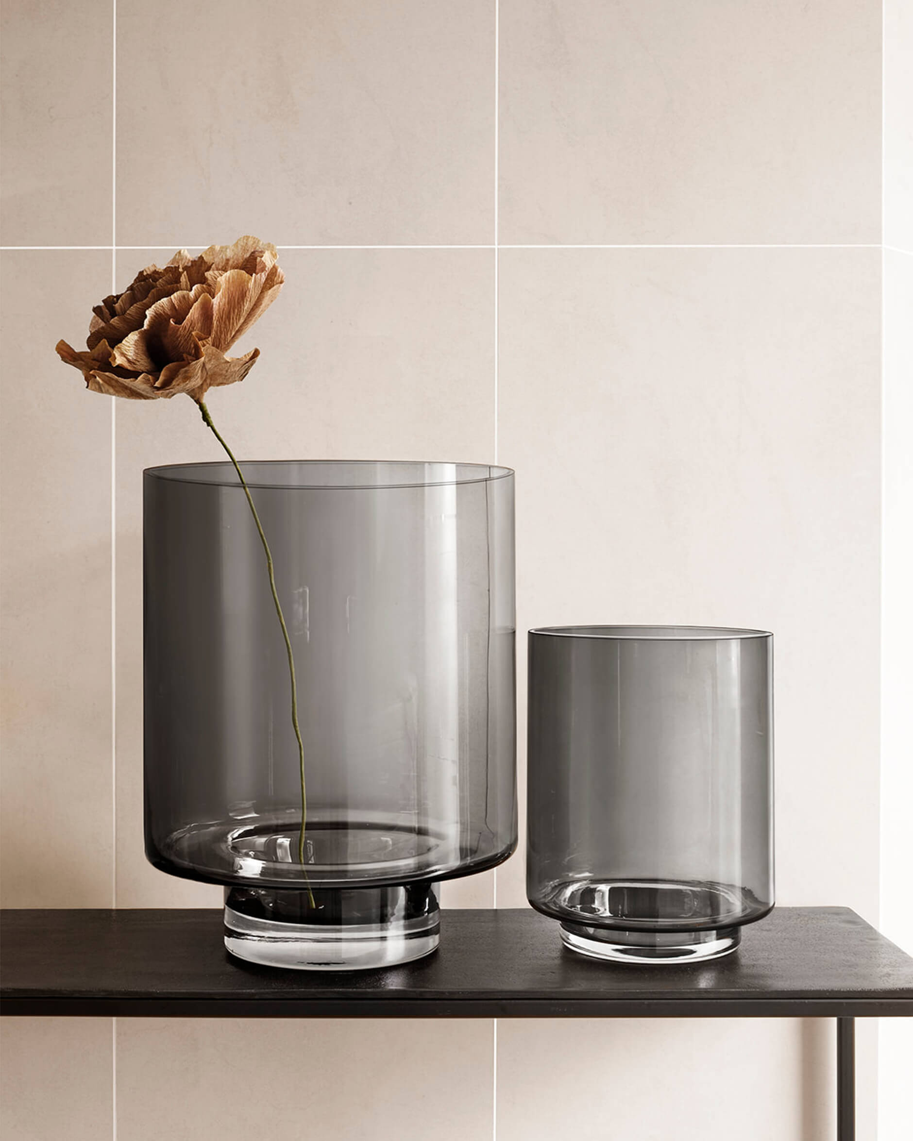 Toulon candle smoke gray