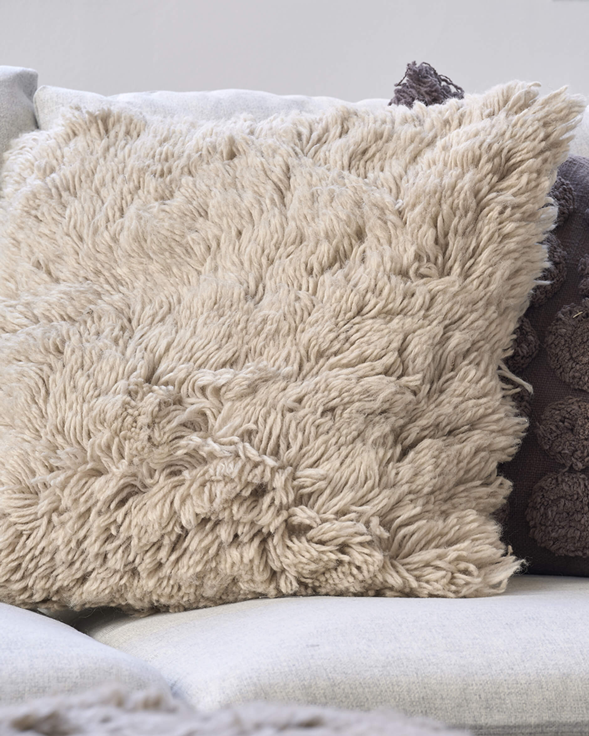 Cloudy cushion cover beige OUTLET