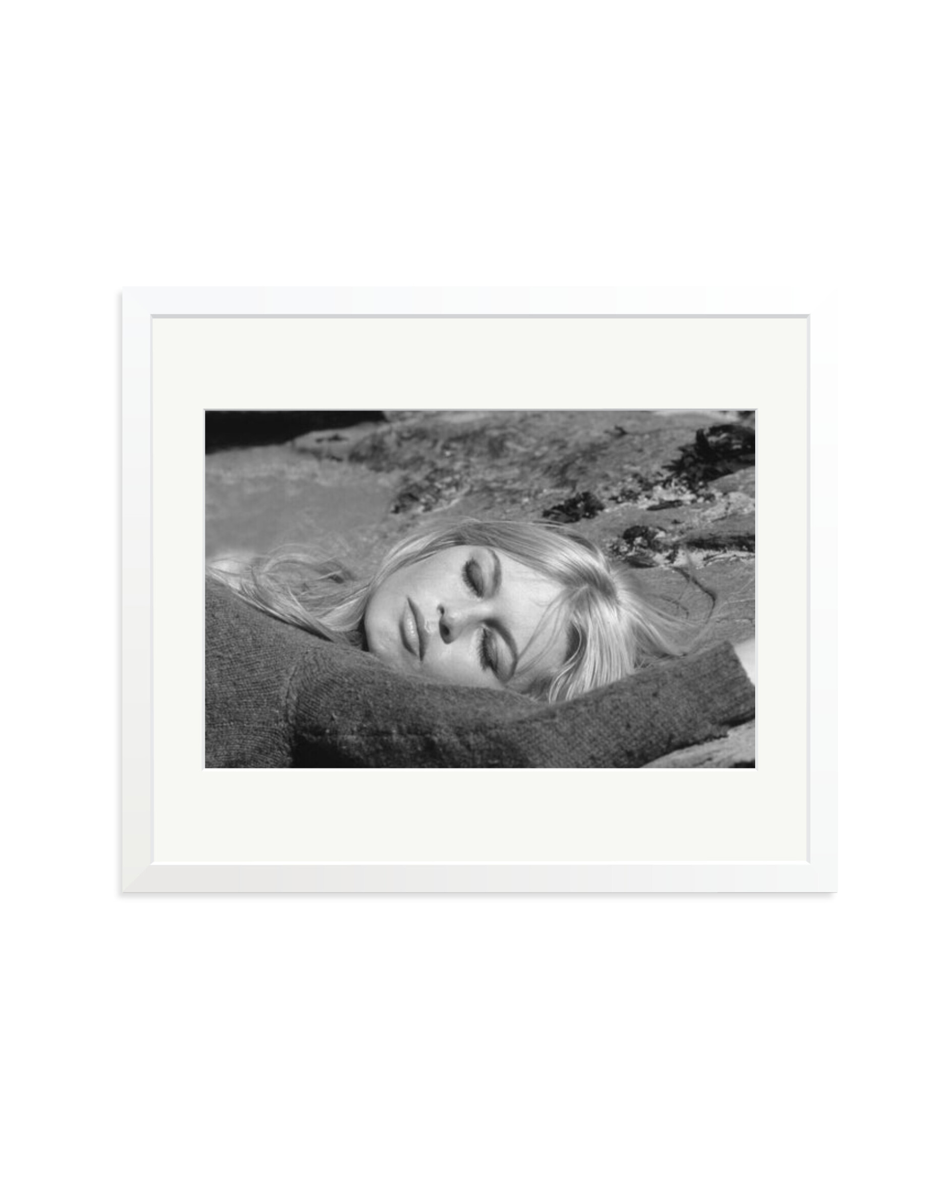Sleeping Bardot White / Large