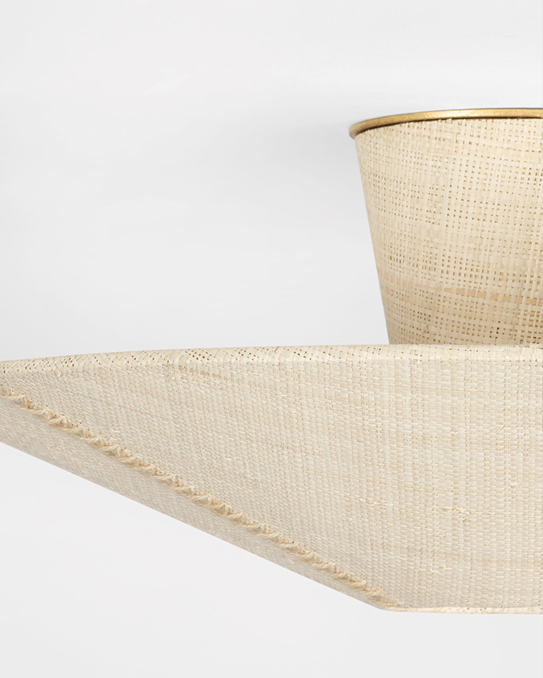 Salisbury Mills loftlampe guld