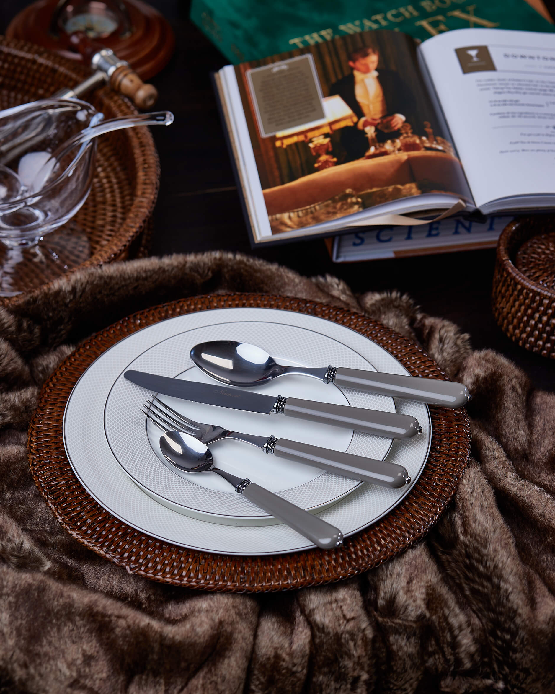 Cognac tallriksunderlägg rotting