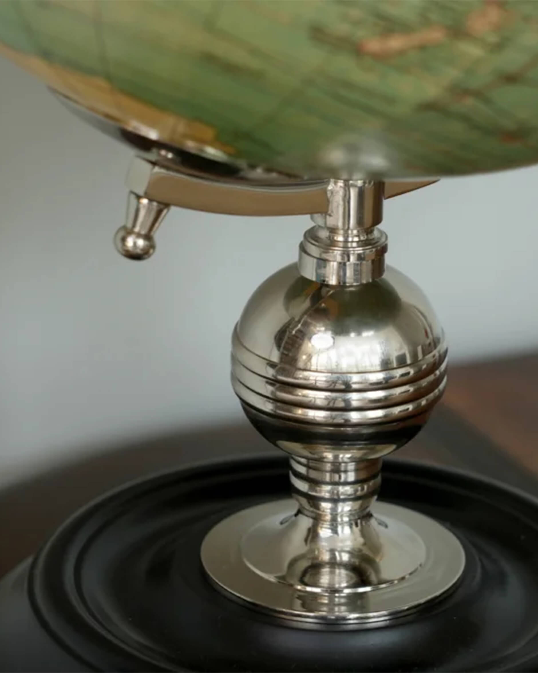 Weber Costello maapallo