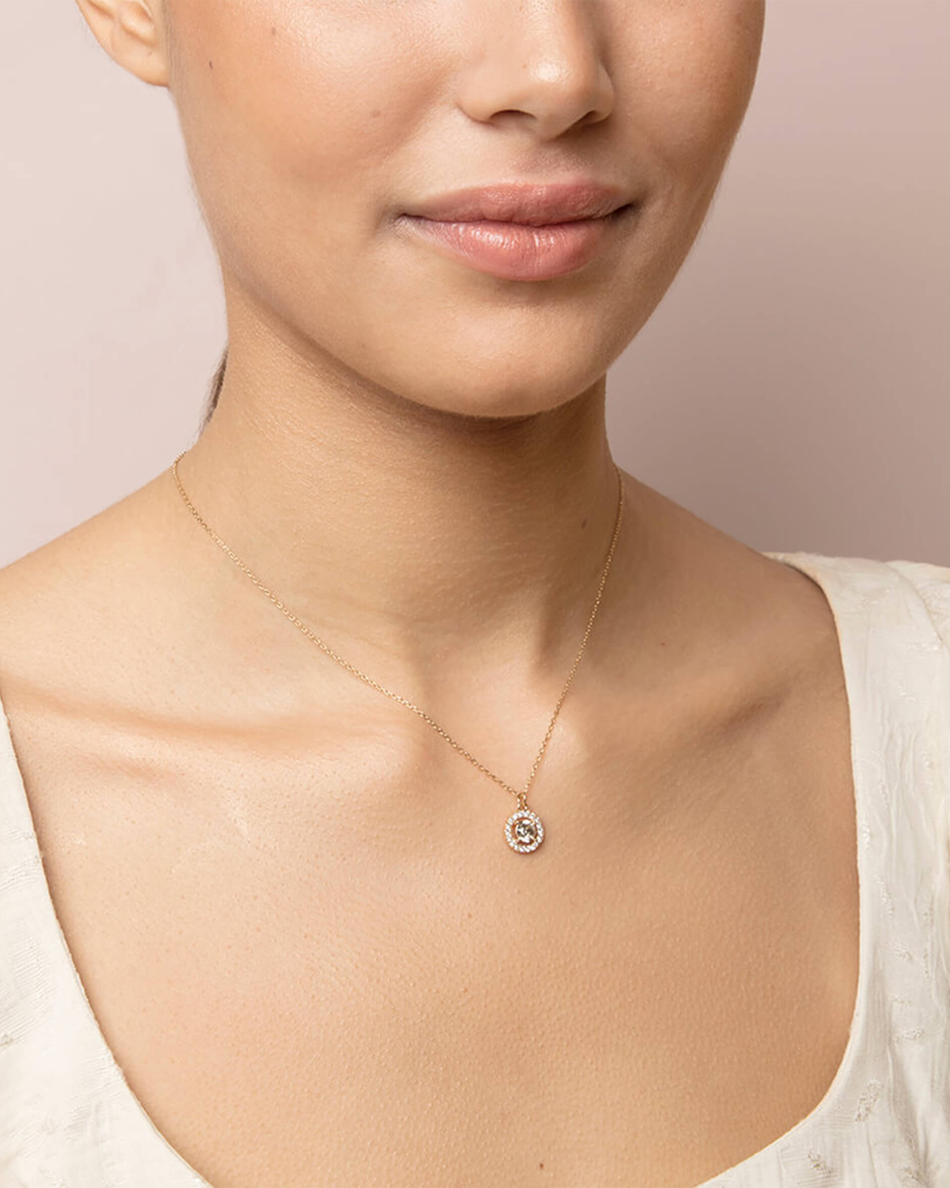 Miss Miranda necklace silvershade