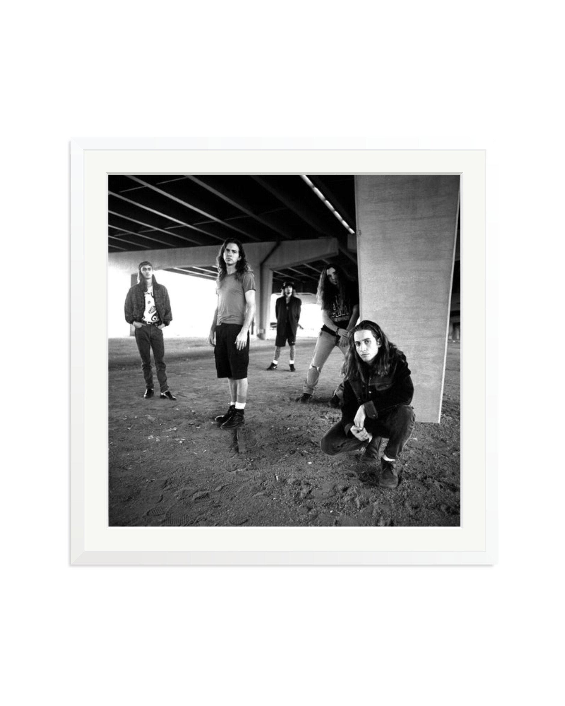 Pearl Jam in 1991 White / XXL