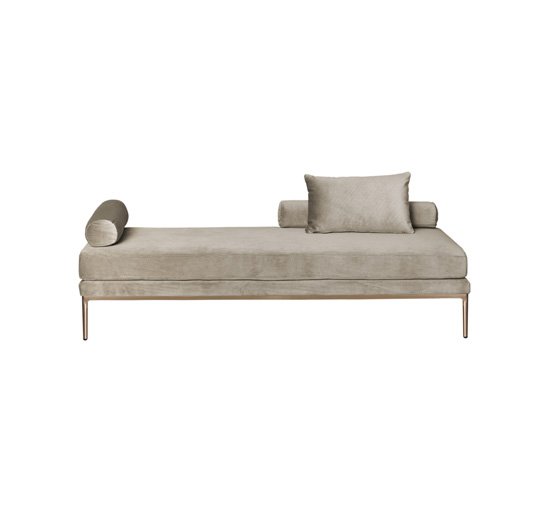 Delano daybed soft almond