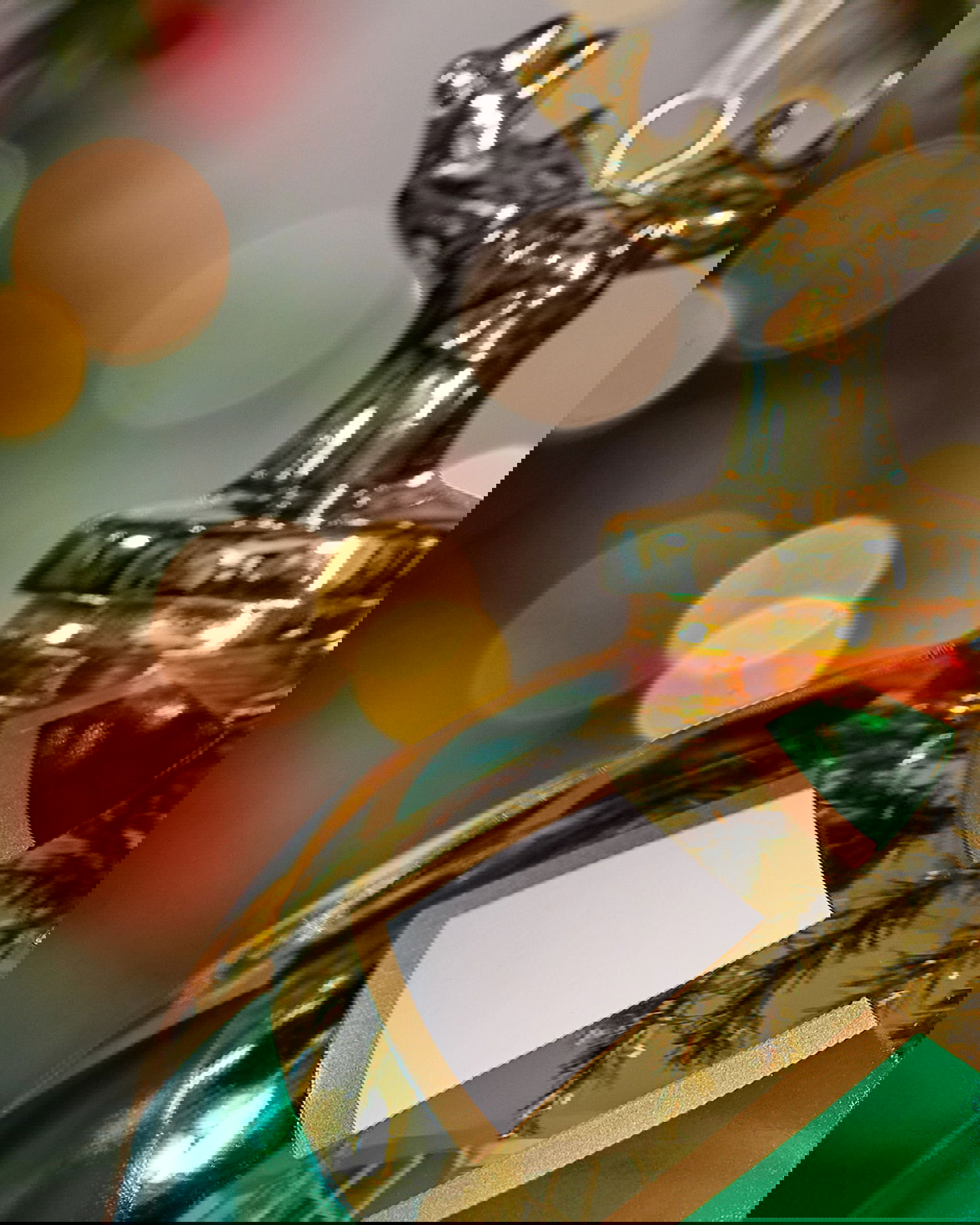 Lordly Stag Bauble Green/White 10cm