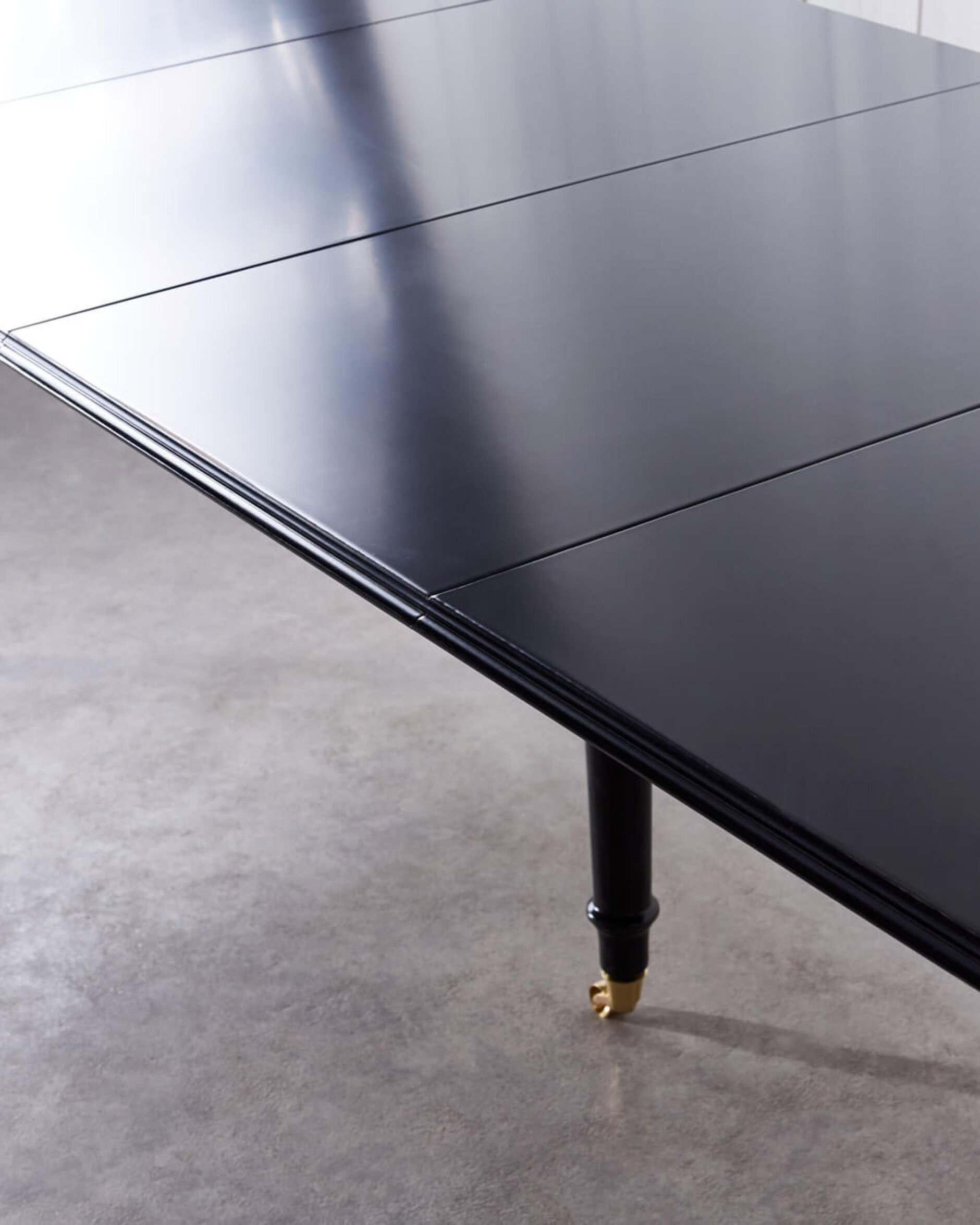 Modus matbord modern black OUTLET