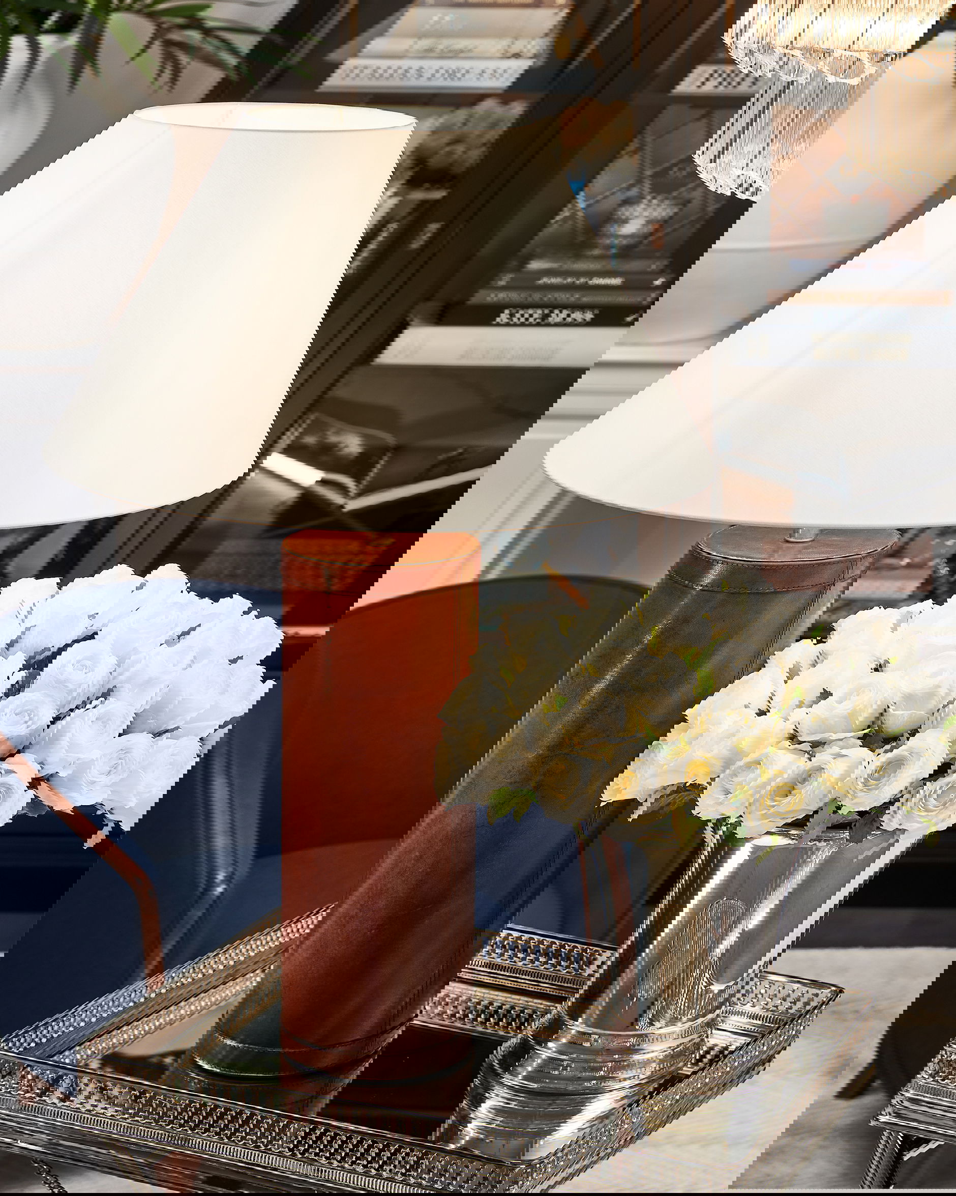 Kensington bordslampa läder rund