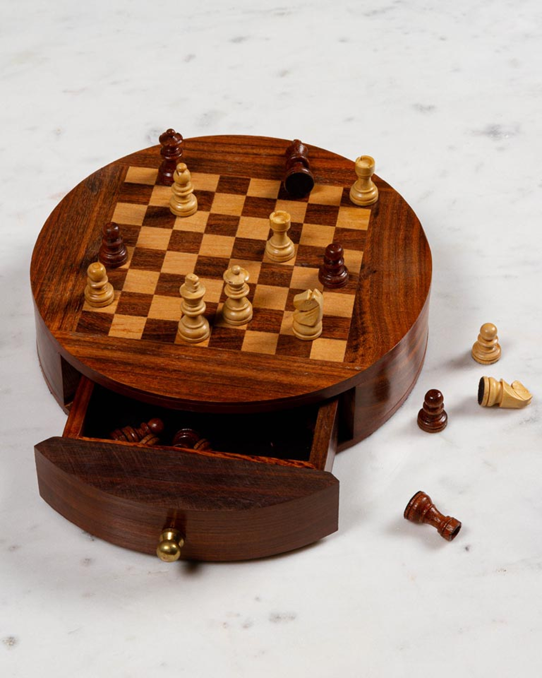 Denham chess set