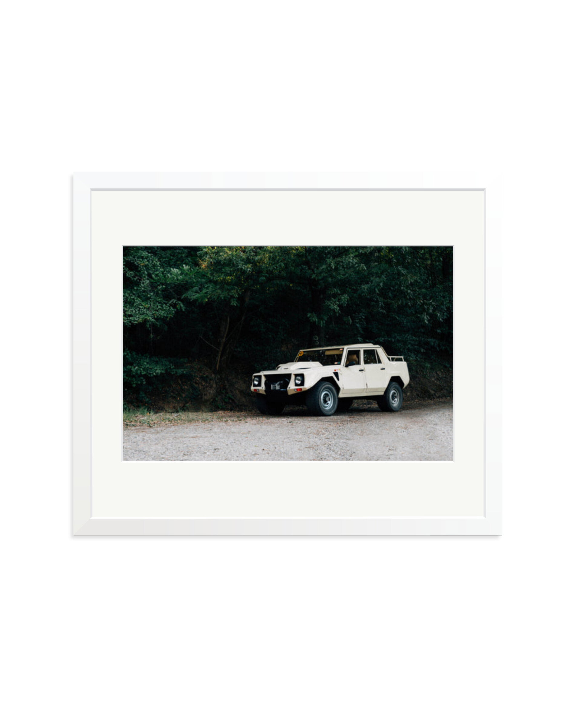 Lamborghini LM 002 White / Large