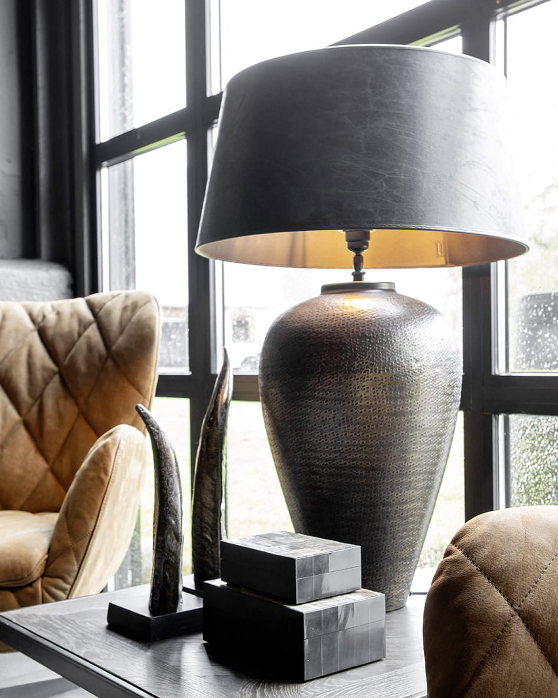 Florence bordslampa brons