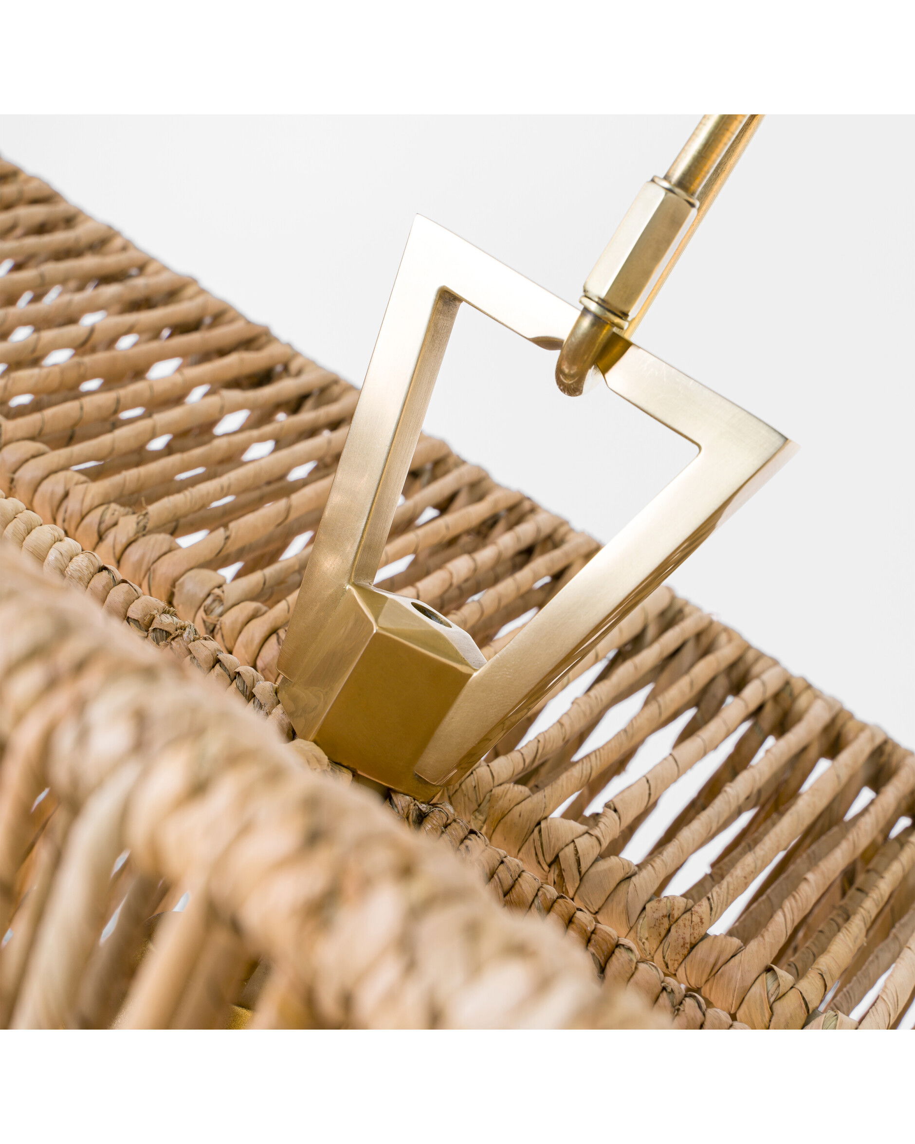 Antigua 54" taklampa linjär natural abaca