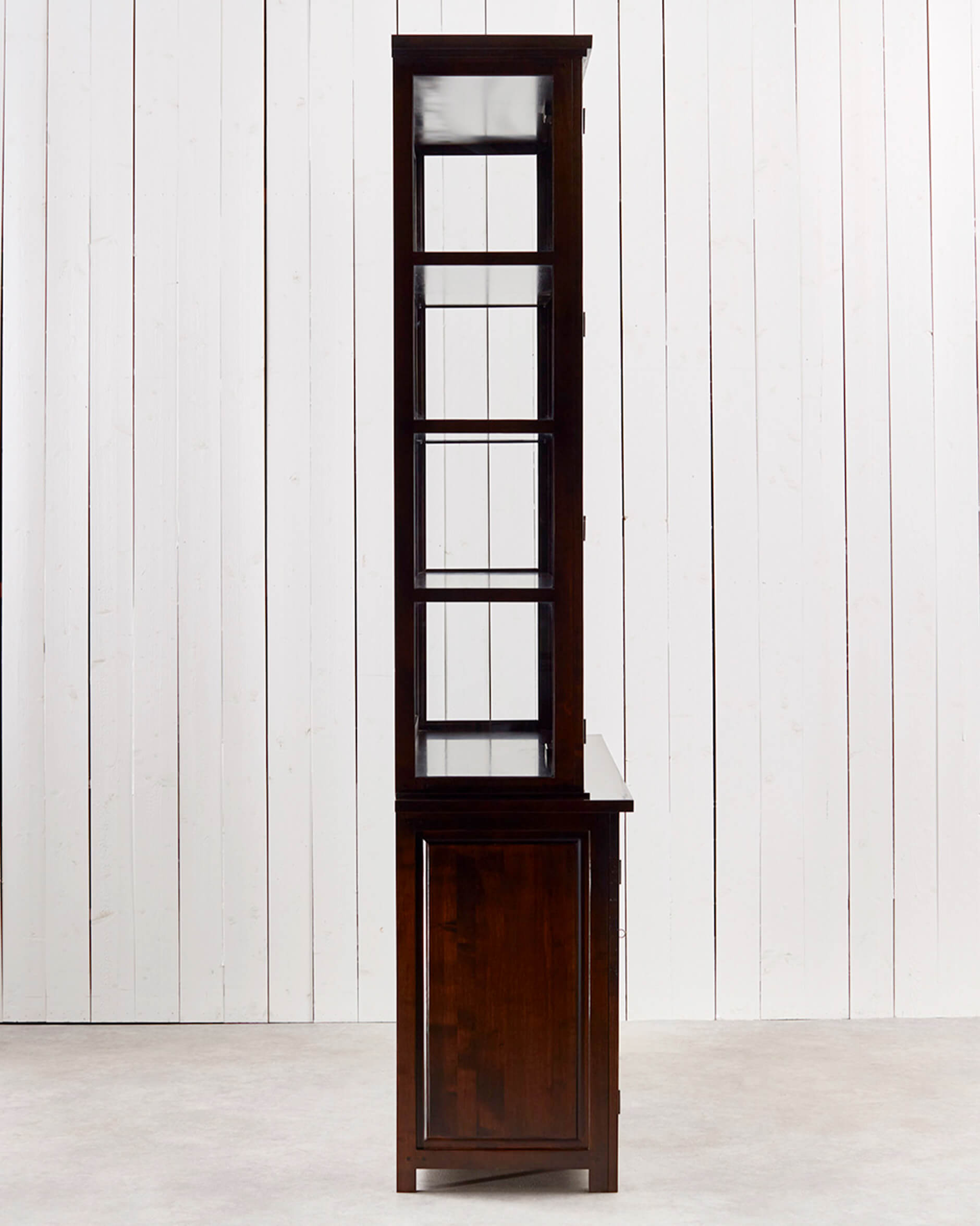 Rhode Island vitrinskåp heritage english