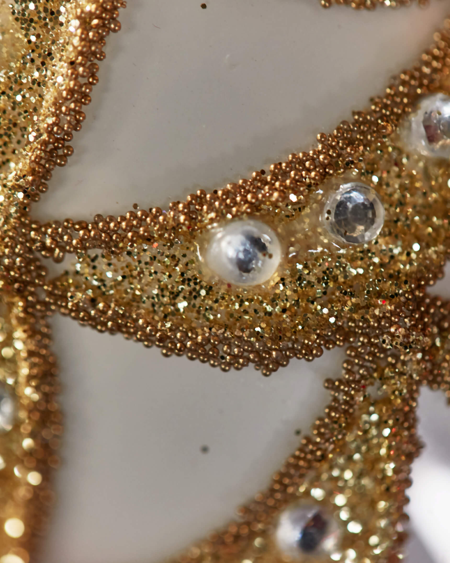 Antoinette Fabergé egg white