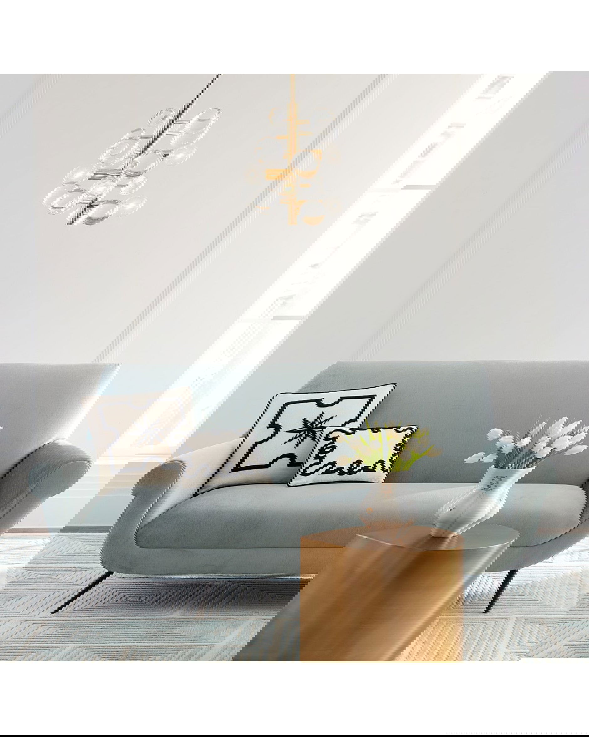 Globo taklampa mässing