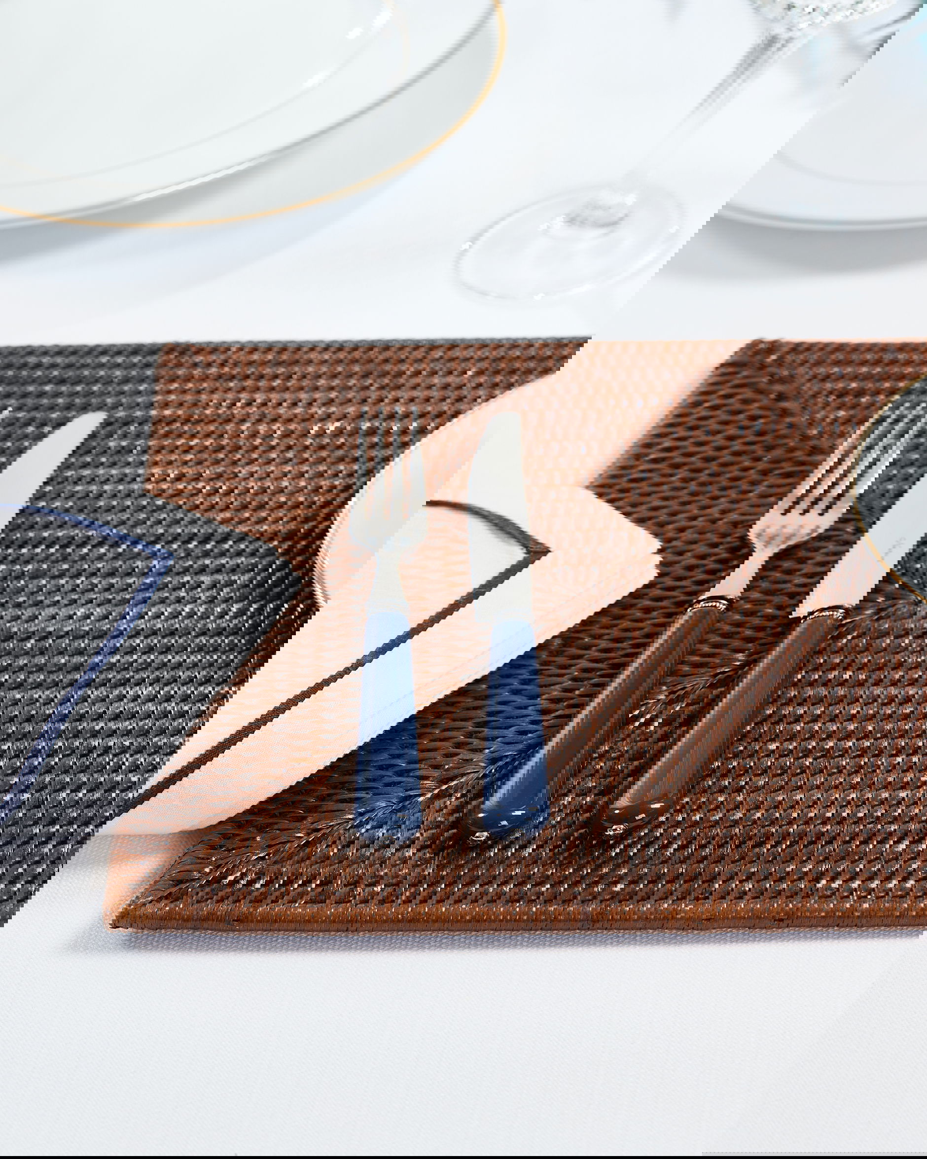 Cognac bordstablett rotting