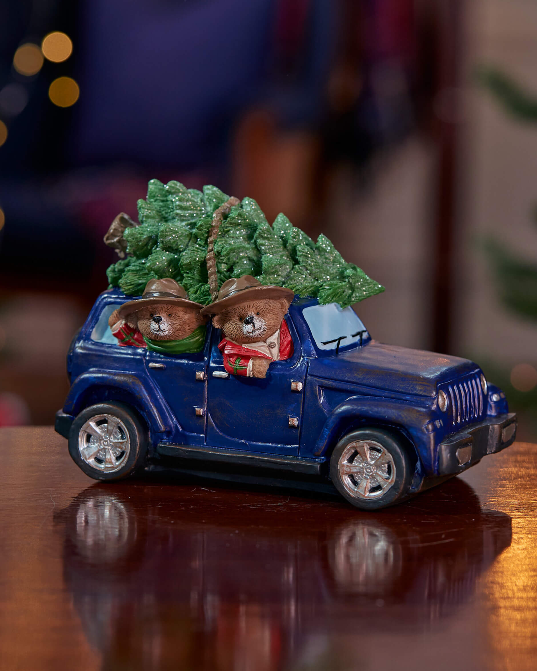 Björnar i bil juldekoration