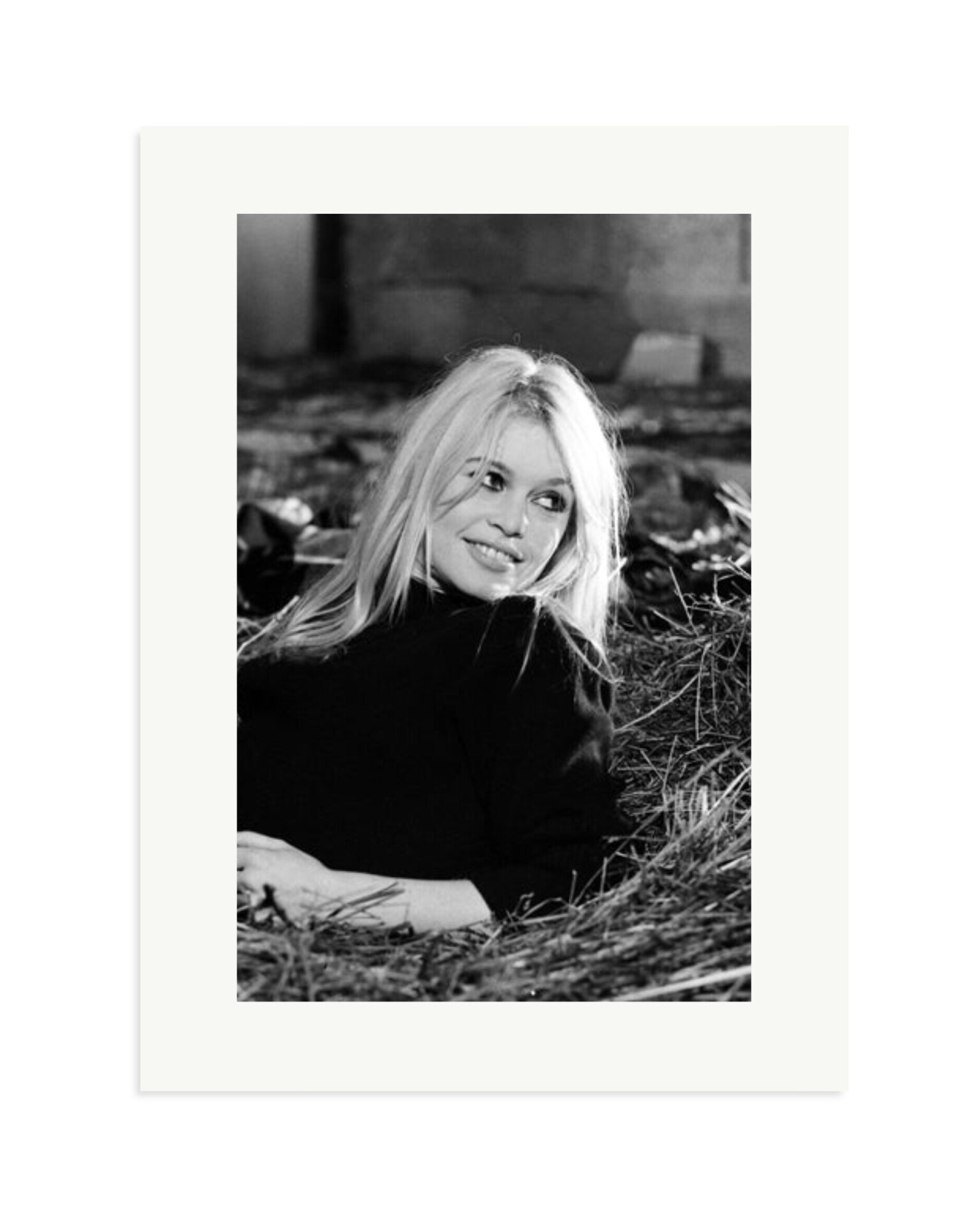 Brigitte on the set of 'A Coeur joie' Print Only / XL