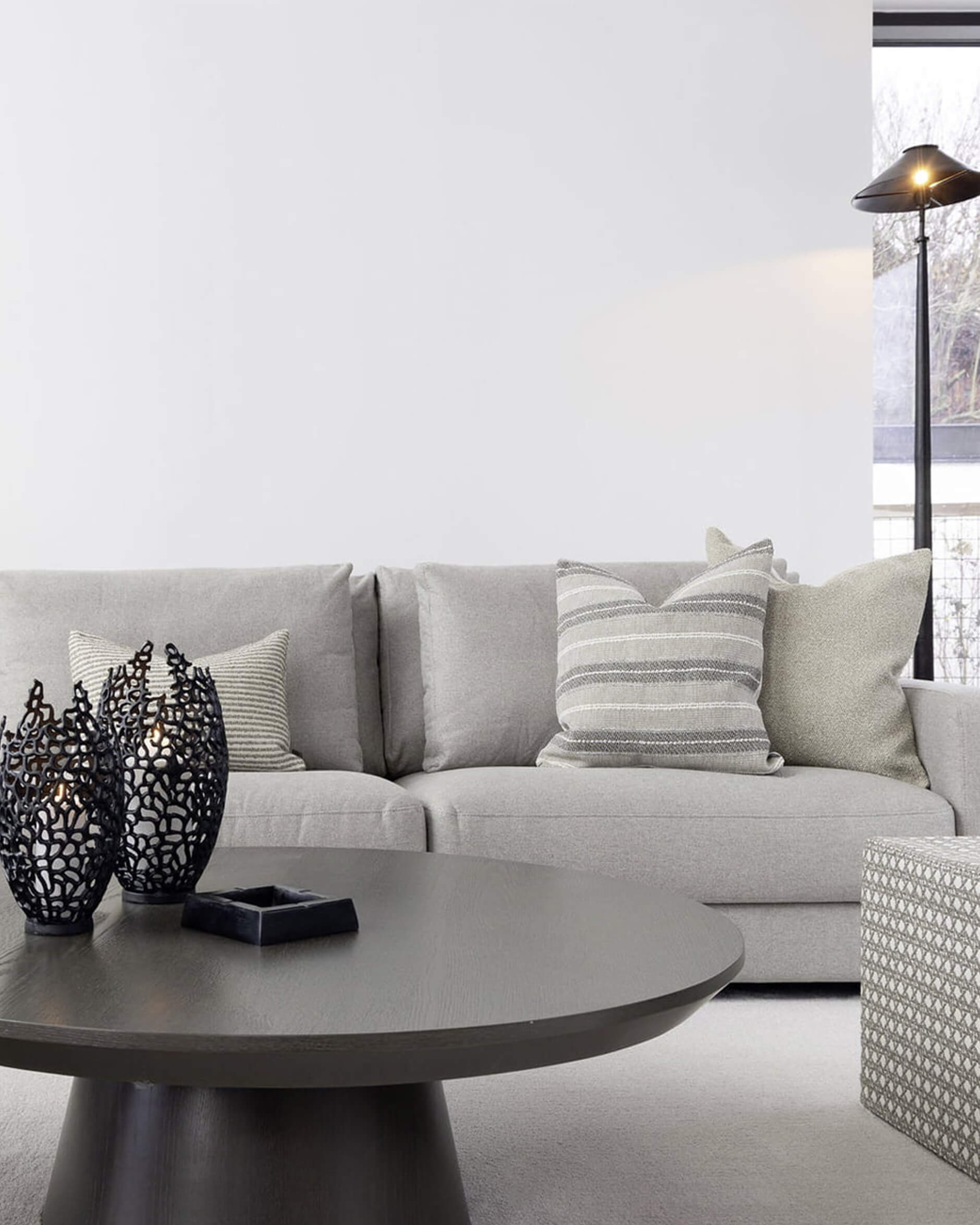 Nomad multi stripe kuddfodral grå