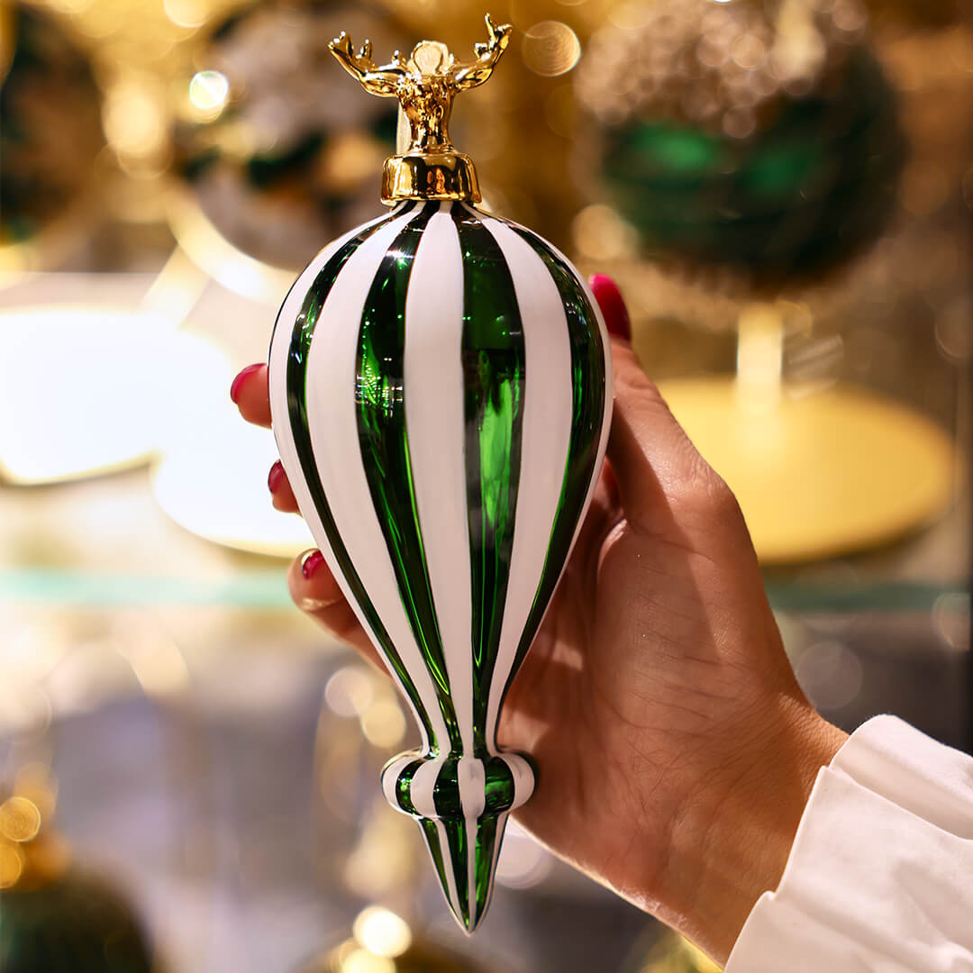 Spire Stag Weihnachtsschmuck grün/weiß