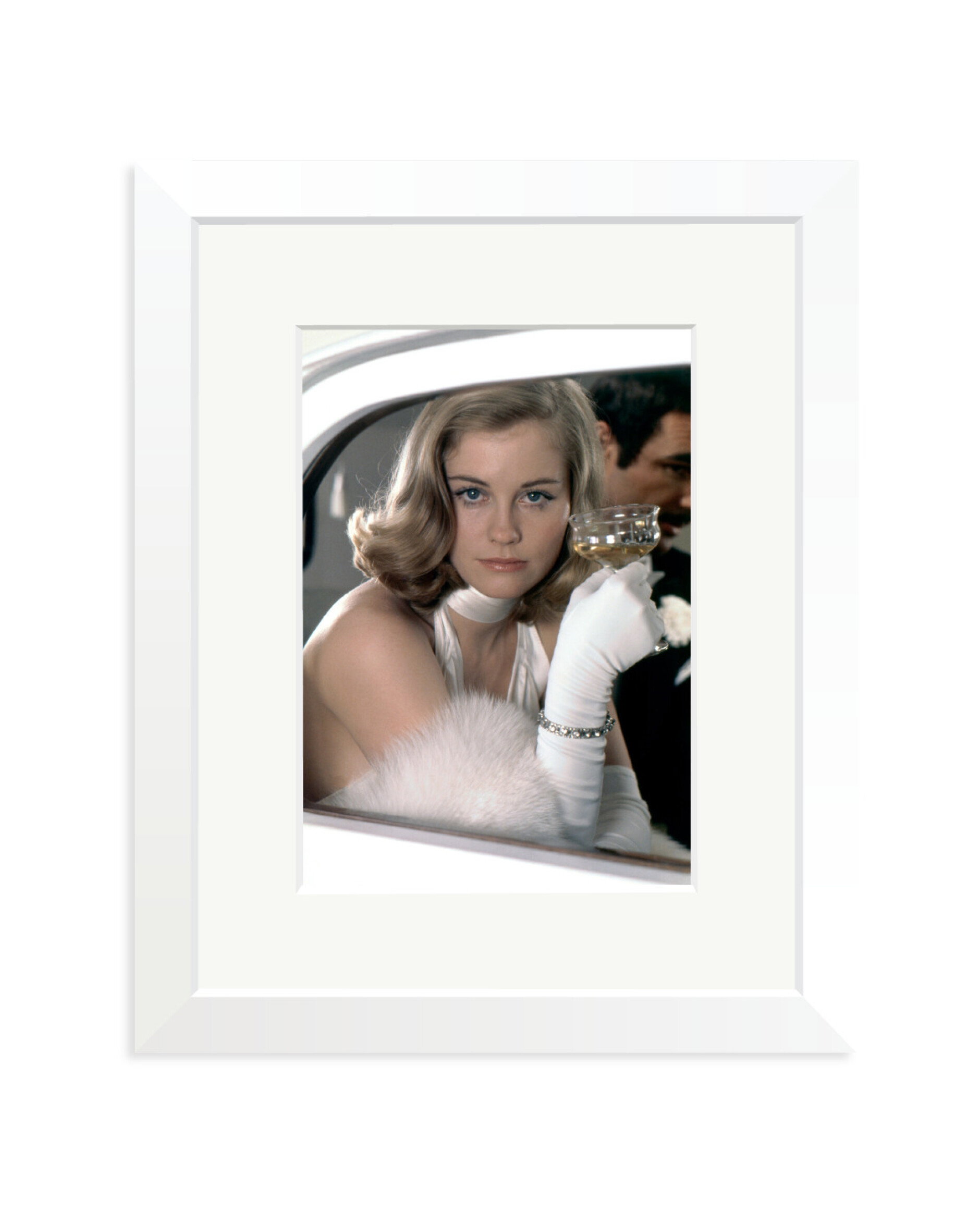 Cybill Shepherd, '74 White / Small