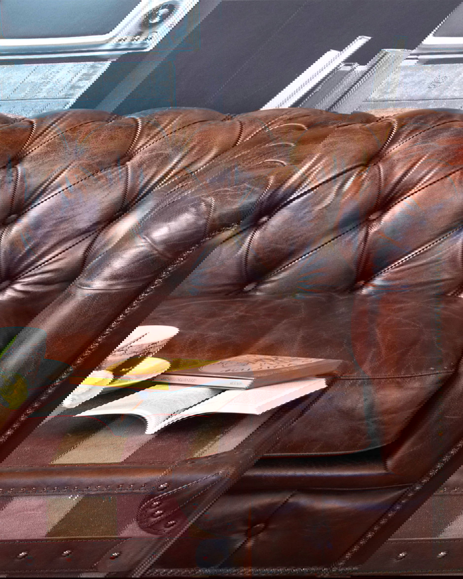 Kensington Couch Vintage Cigar Leather