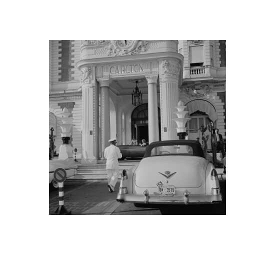 The Carlton Hotel