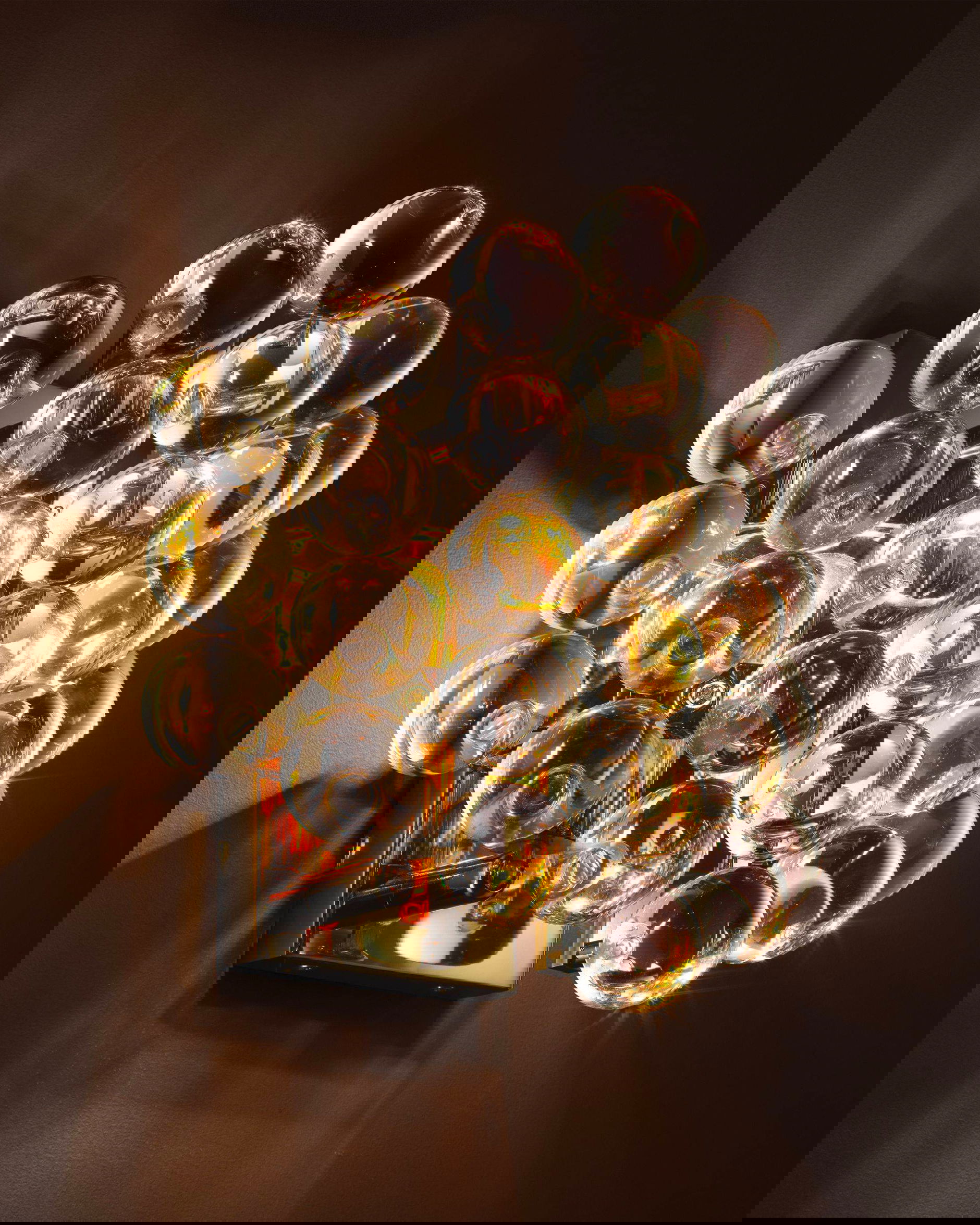 Mylo vägglampa guld