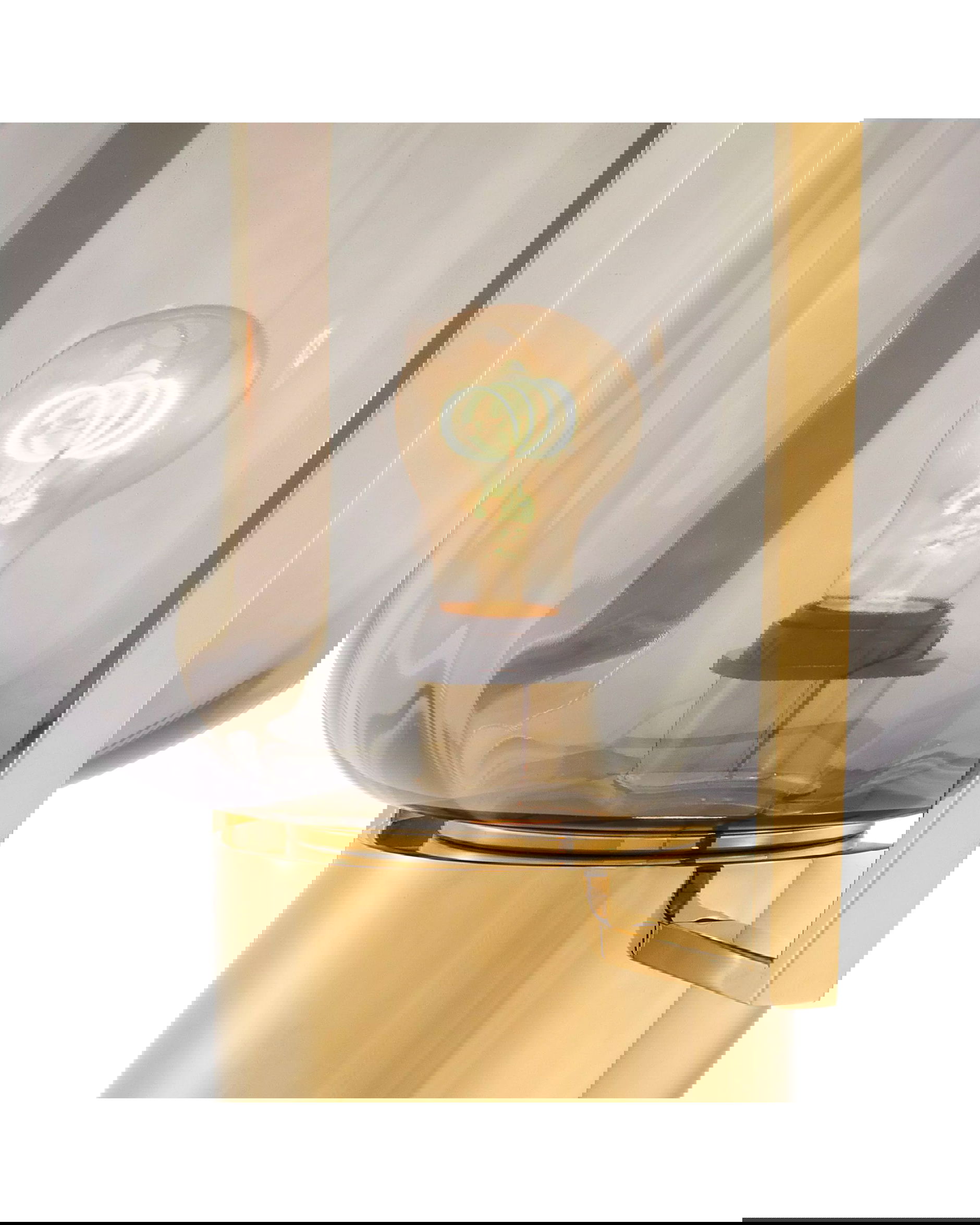 Wang bordslampa guld OUTLET