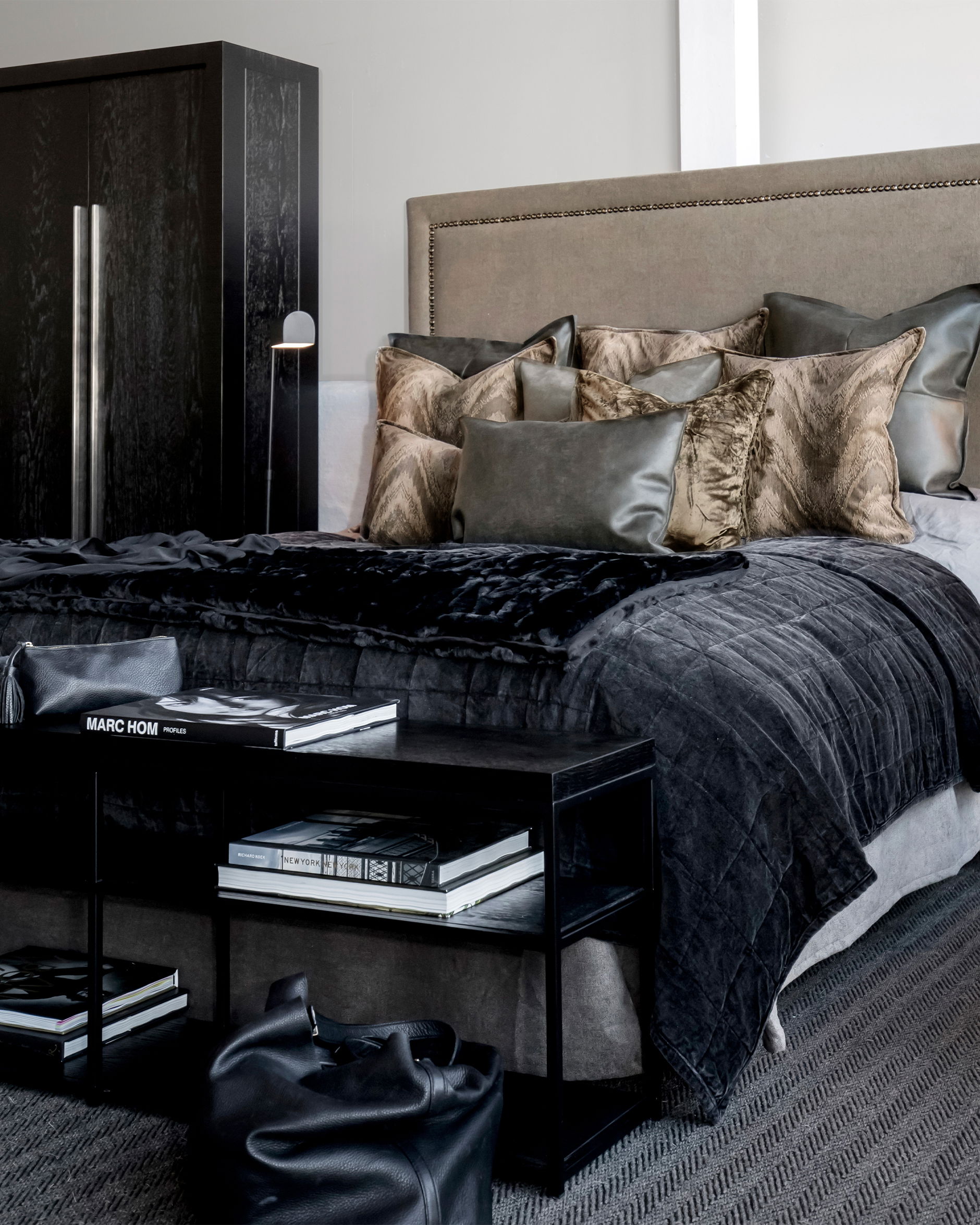 Buffalo-tyynynpäällinen, antrasiitti OUTLET