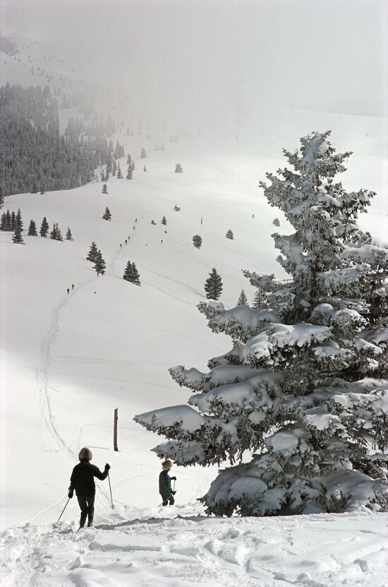 Skiing in Vail