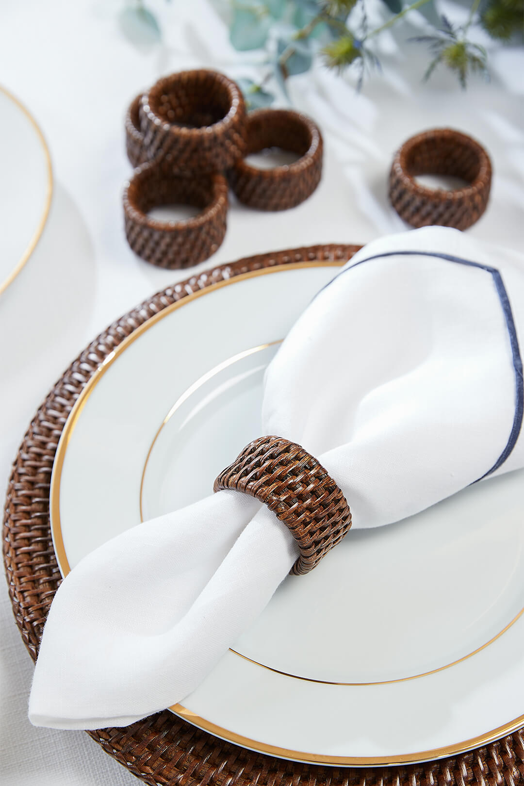 Set your table with rattan