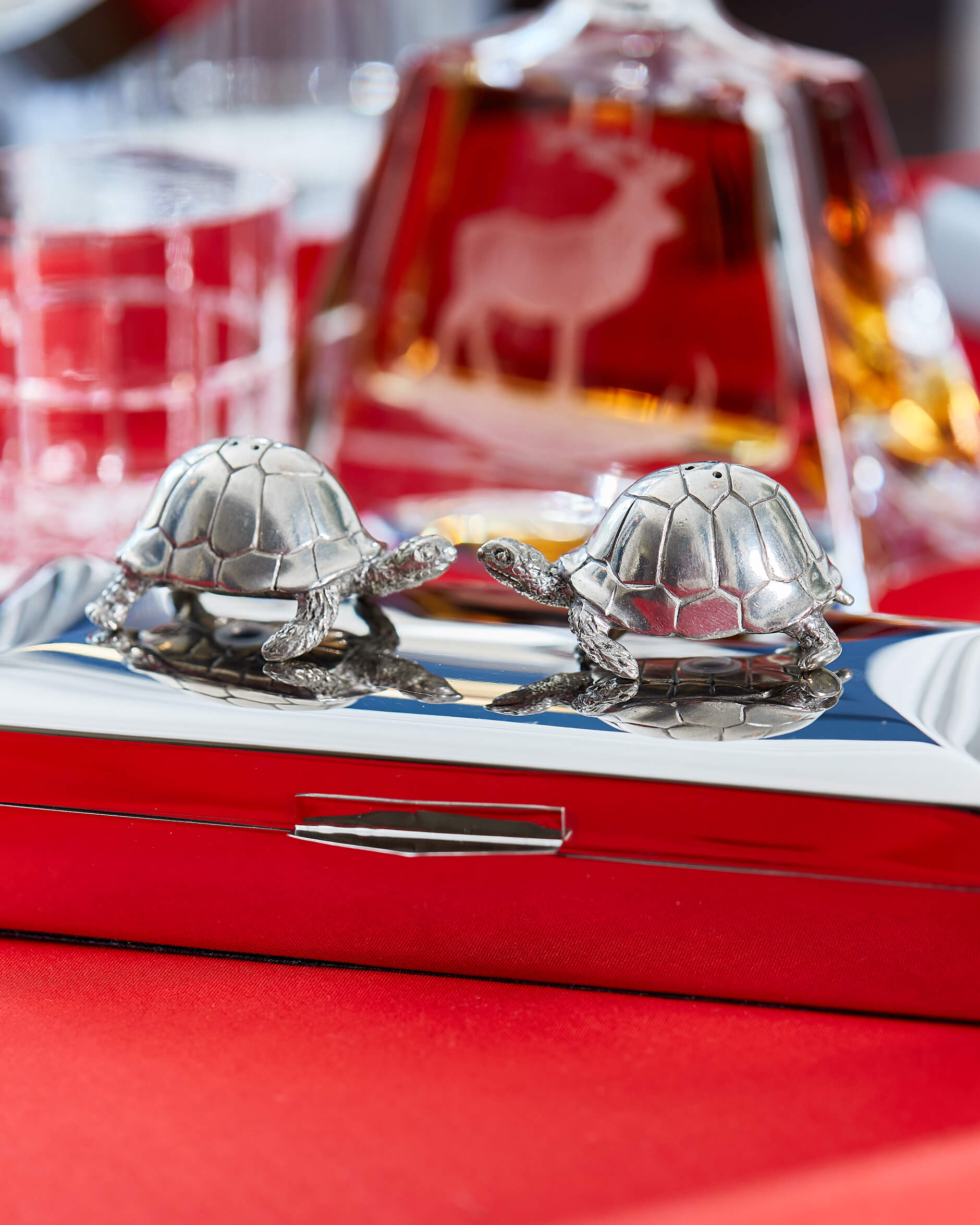 Sköldpaddor salt/pepparkar tenn