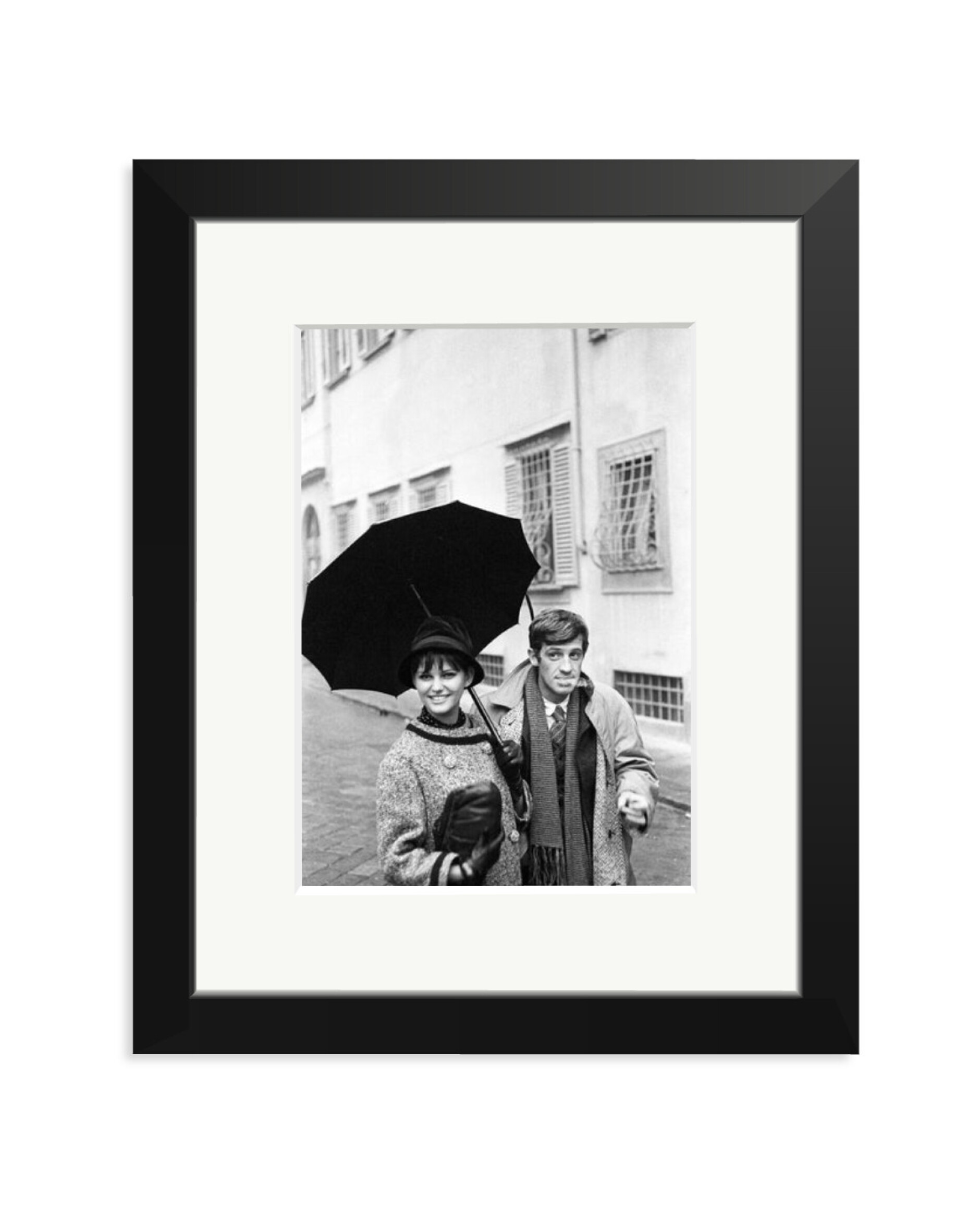 Claudia Cardinale and Jean Paul Belmondo Black / Small