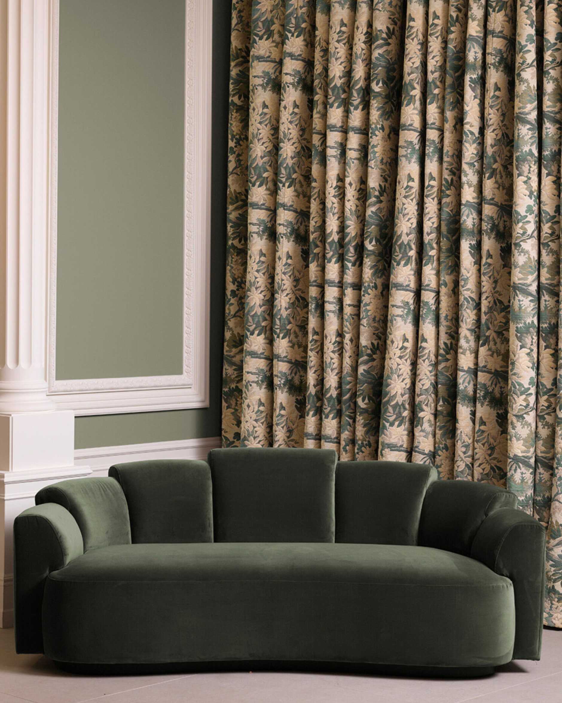 Marbella Sofa Torrin green velvet