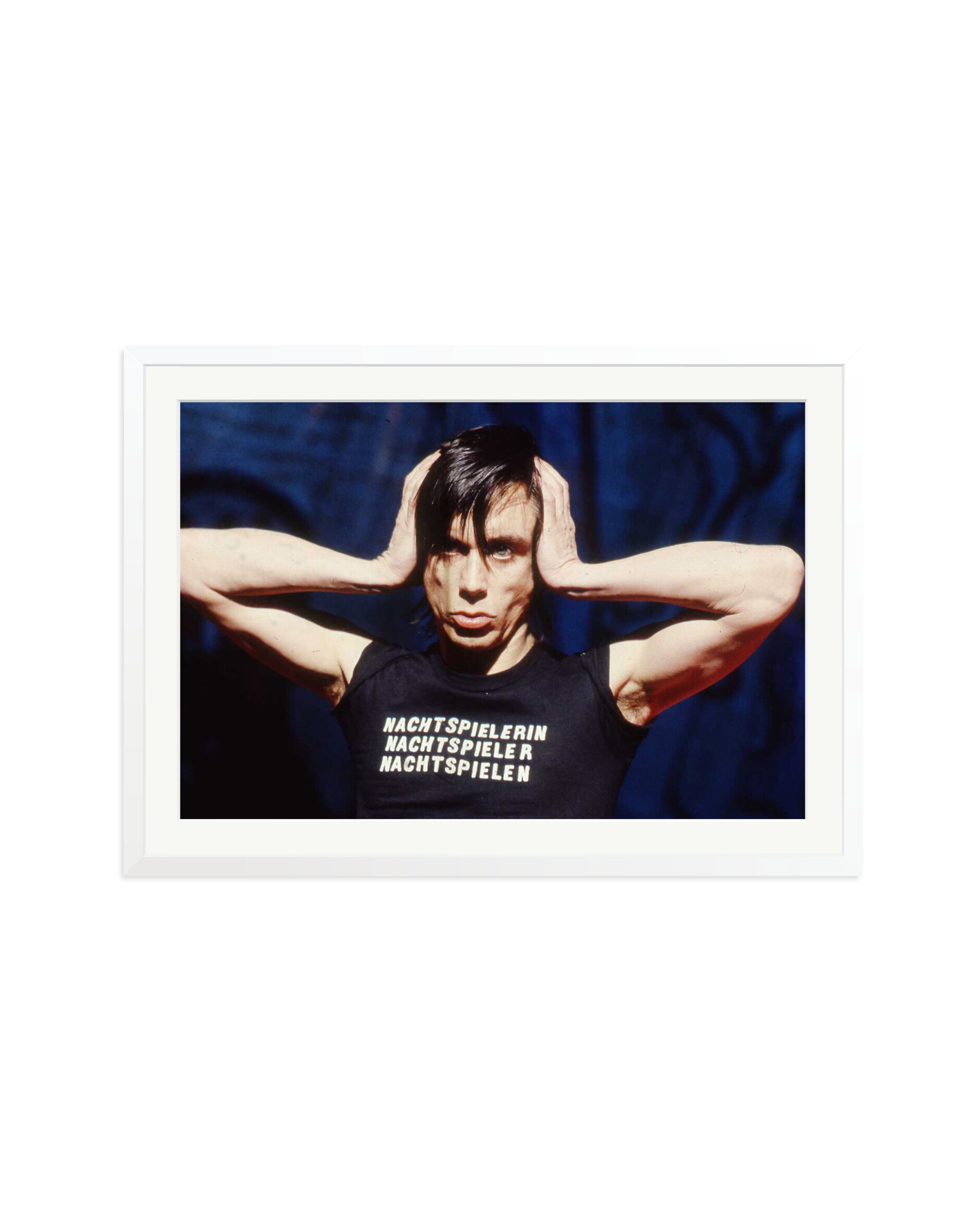 Iggy Pop on TopPop White / XXL