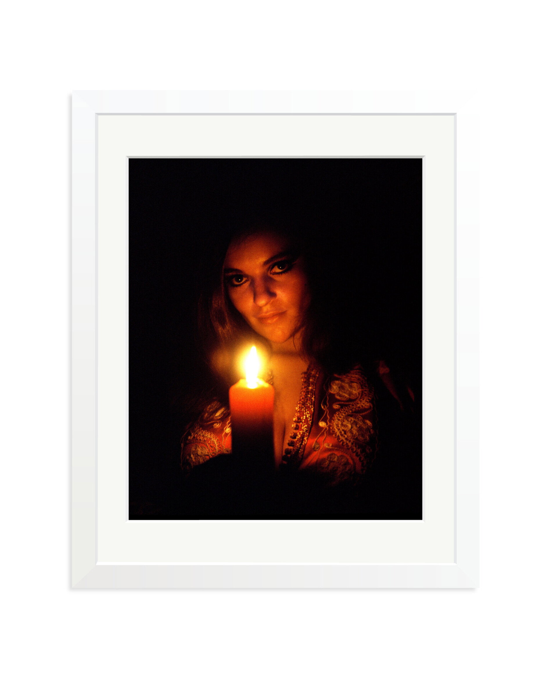 Dana Gillespie White / Medium