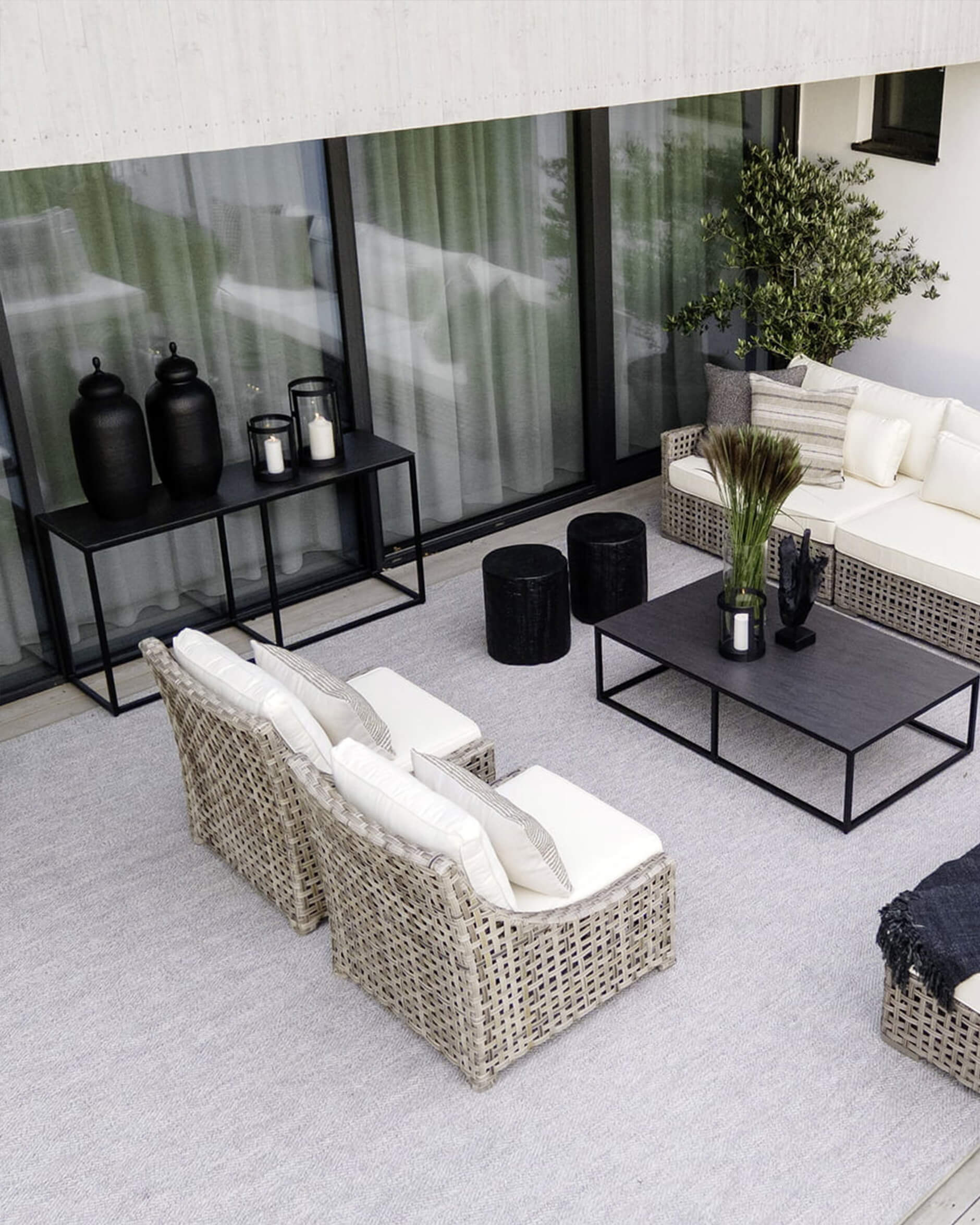 Romano konsolbord grafit