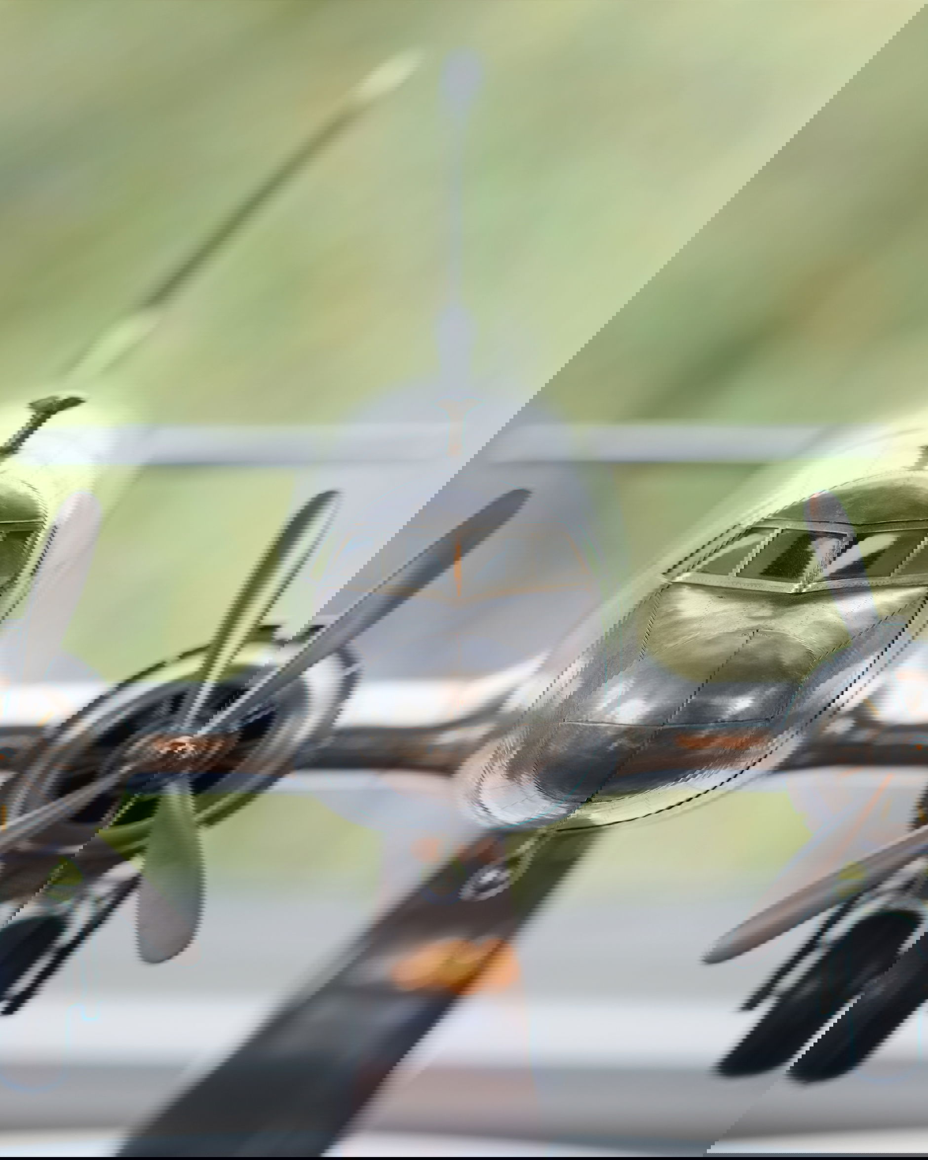 Dakota DC-3 modellflygplan