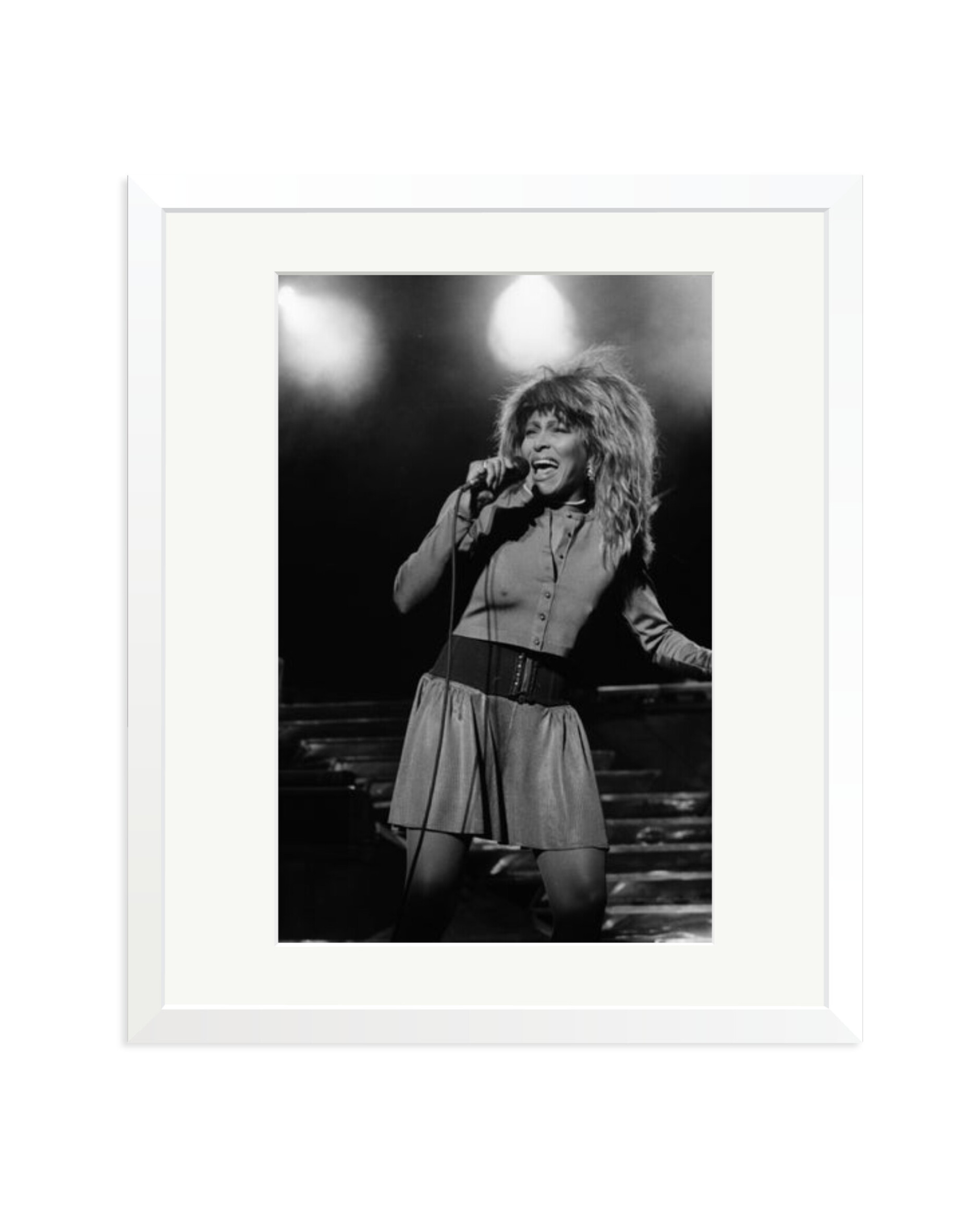 Tina, 1987 White / Large