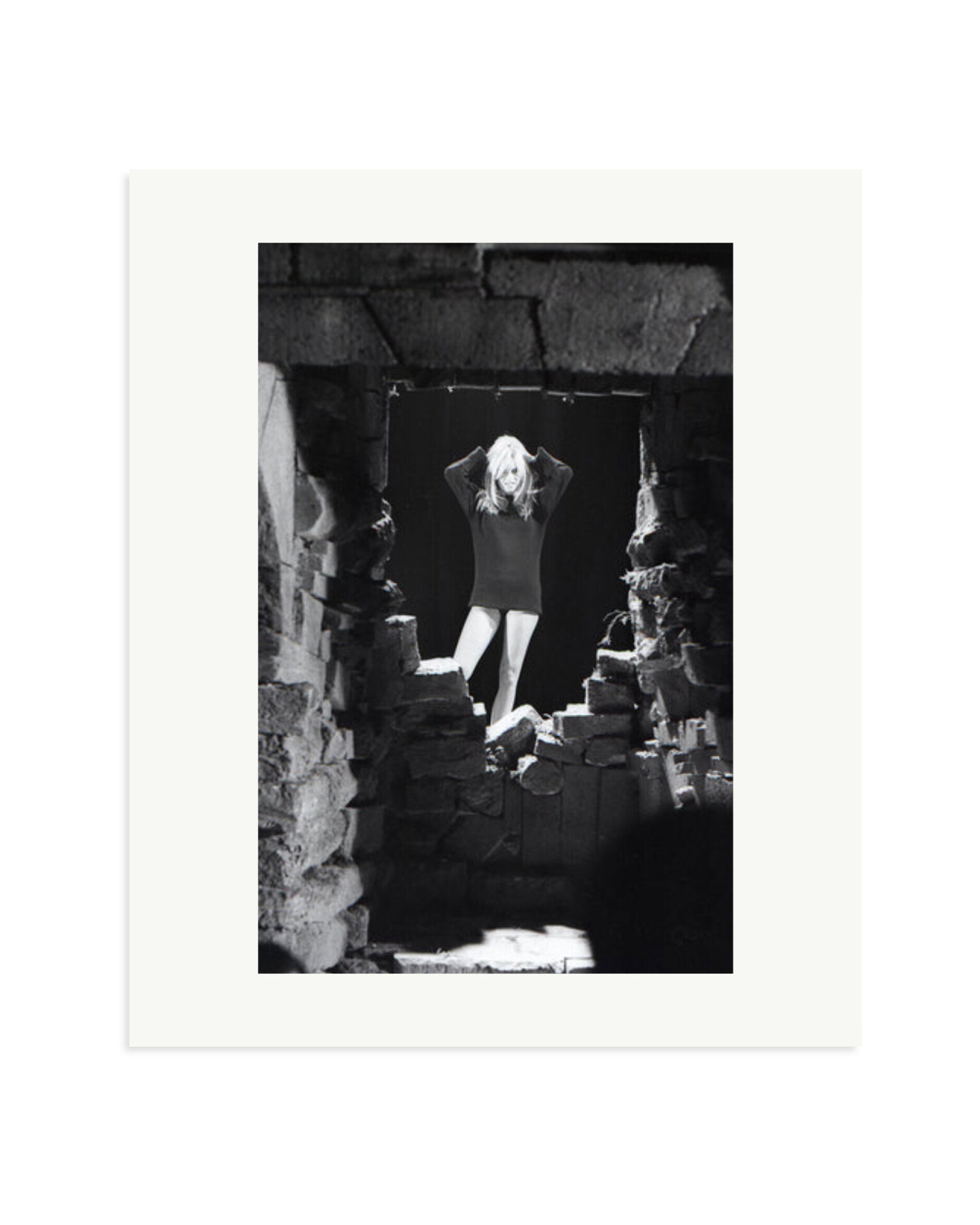 Bardot on the set of 'Skalako' Print Only / Large