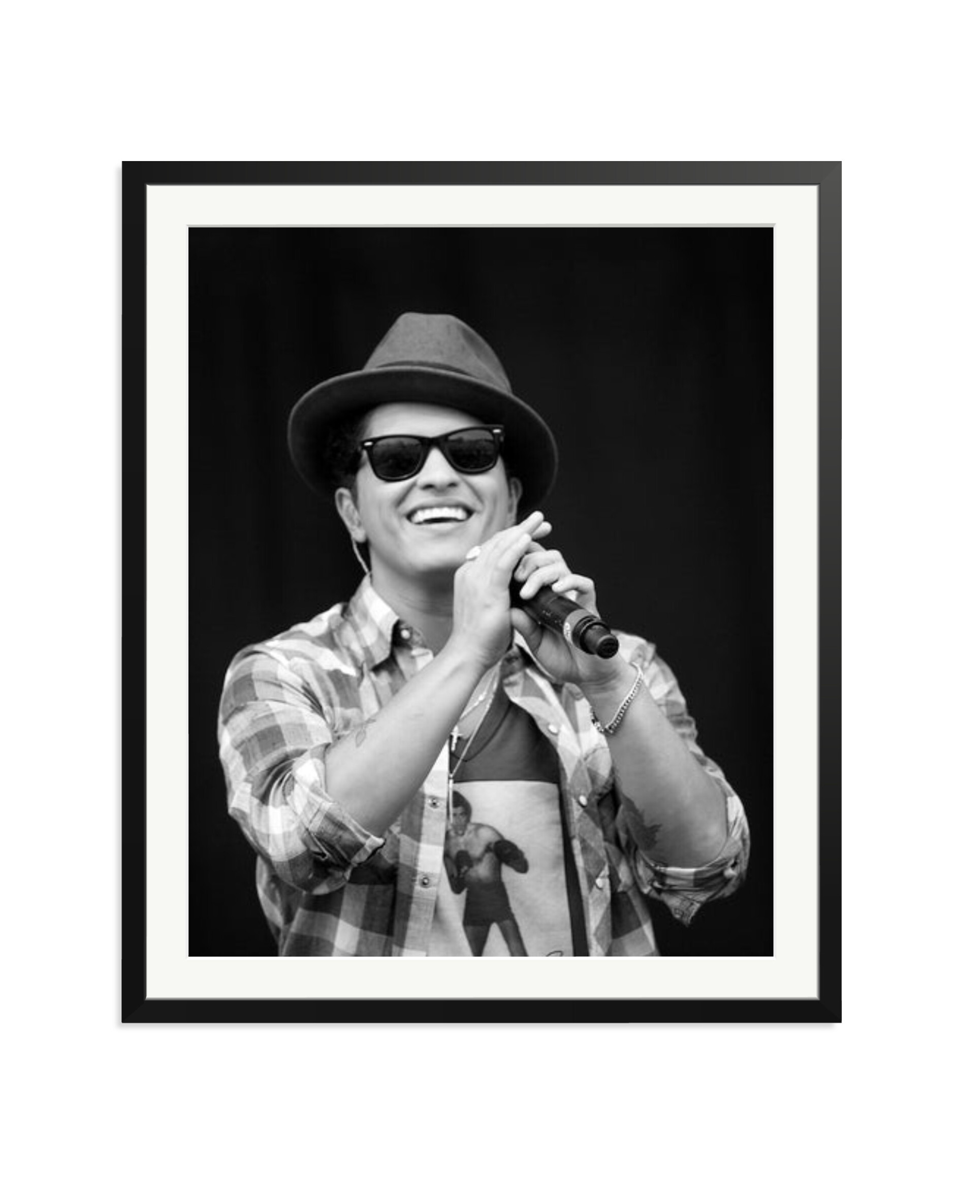 Bruno Mars at V Festival Black / XXL